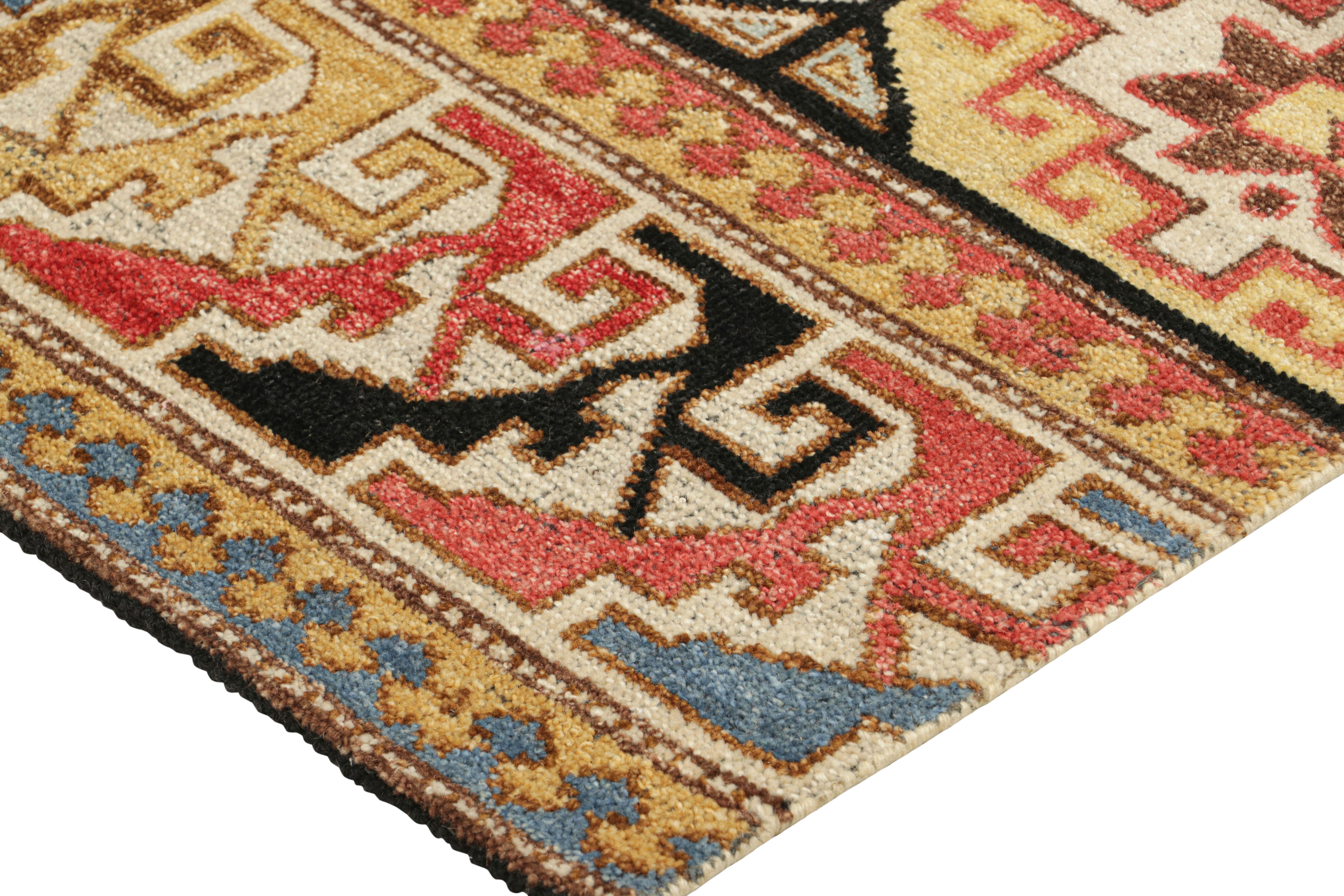 Rug & Kilim's Stammesteppich mit primitiven geometrischen Mustern (Indisch) im Angebot