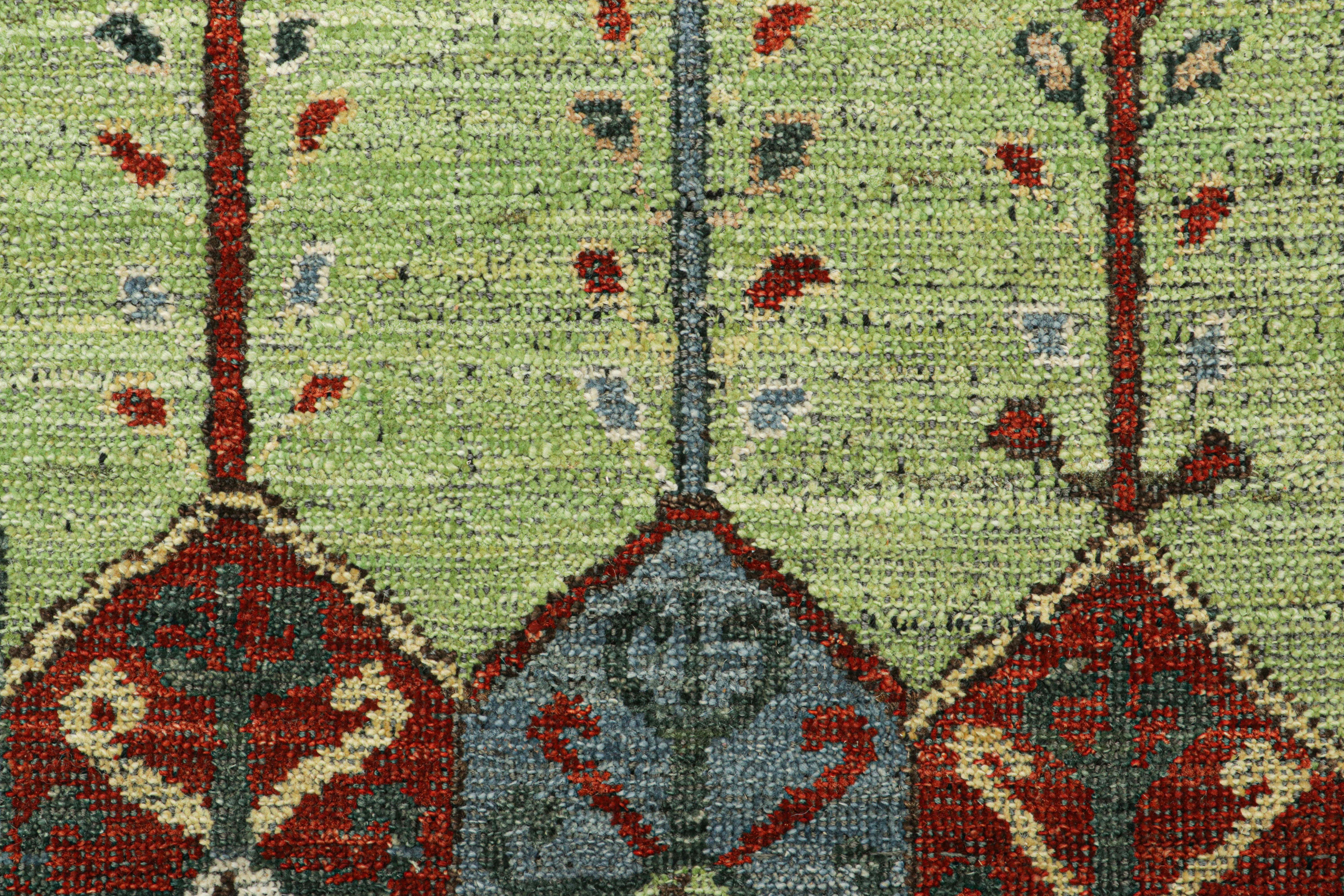Annodato a mano Rug & Kilim: tappeto tribale con motivi geometrici primitivisti in vendita