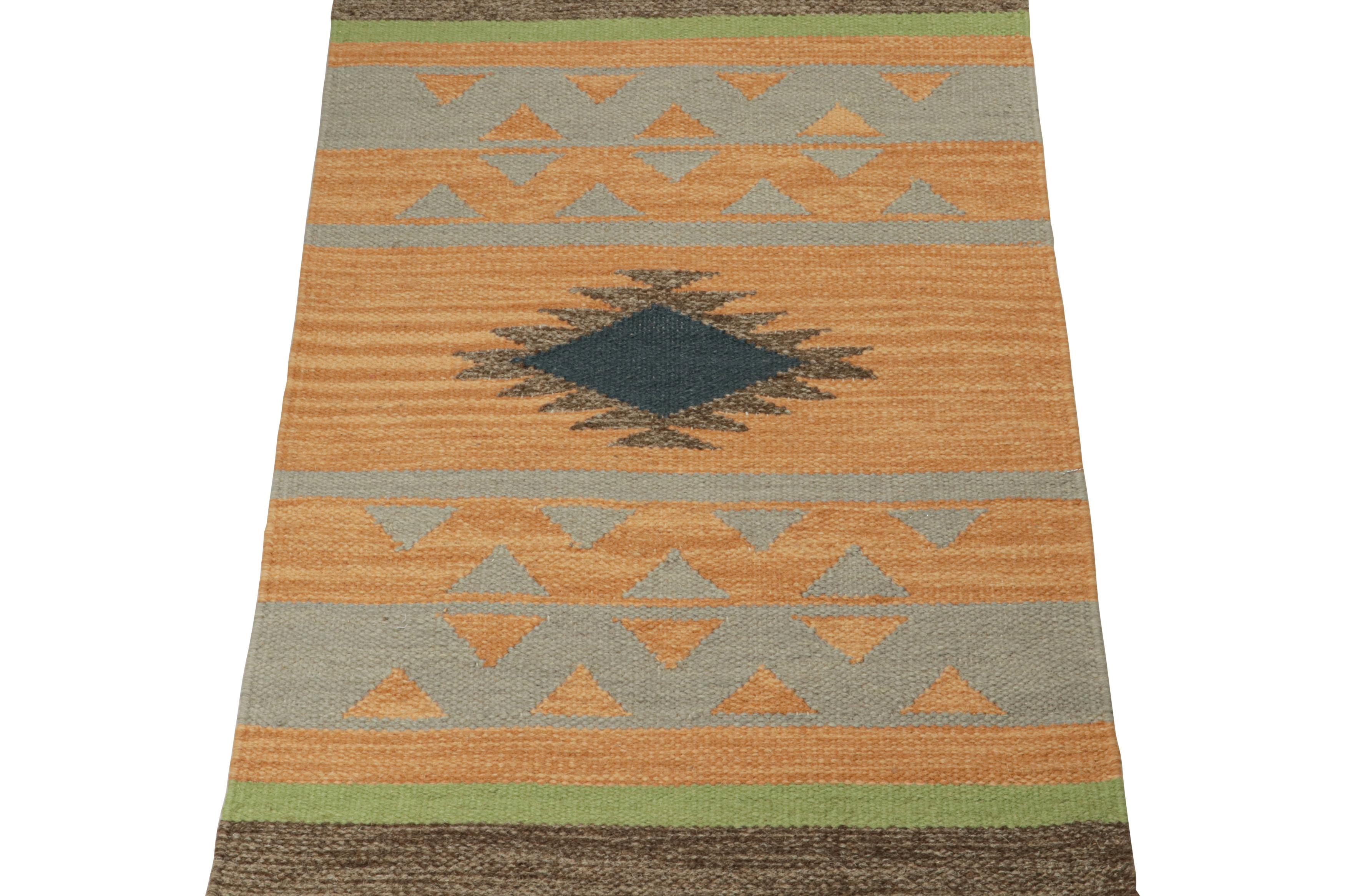 Moderno Rug & Kilim: Kilim in stile tribale in oro con motivi grigi e neri in vendita