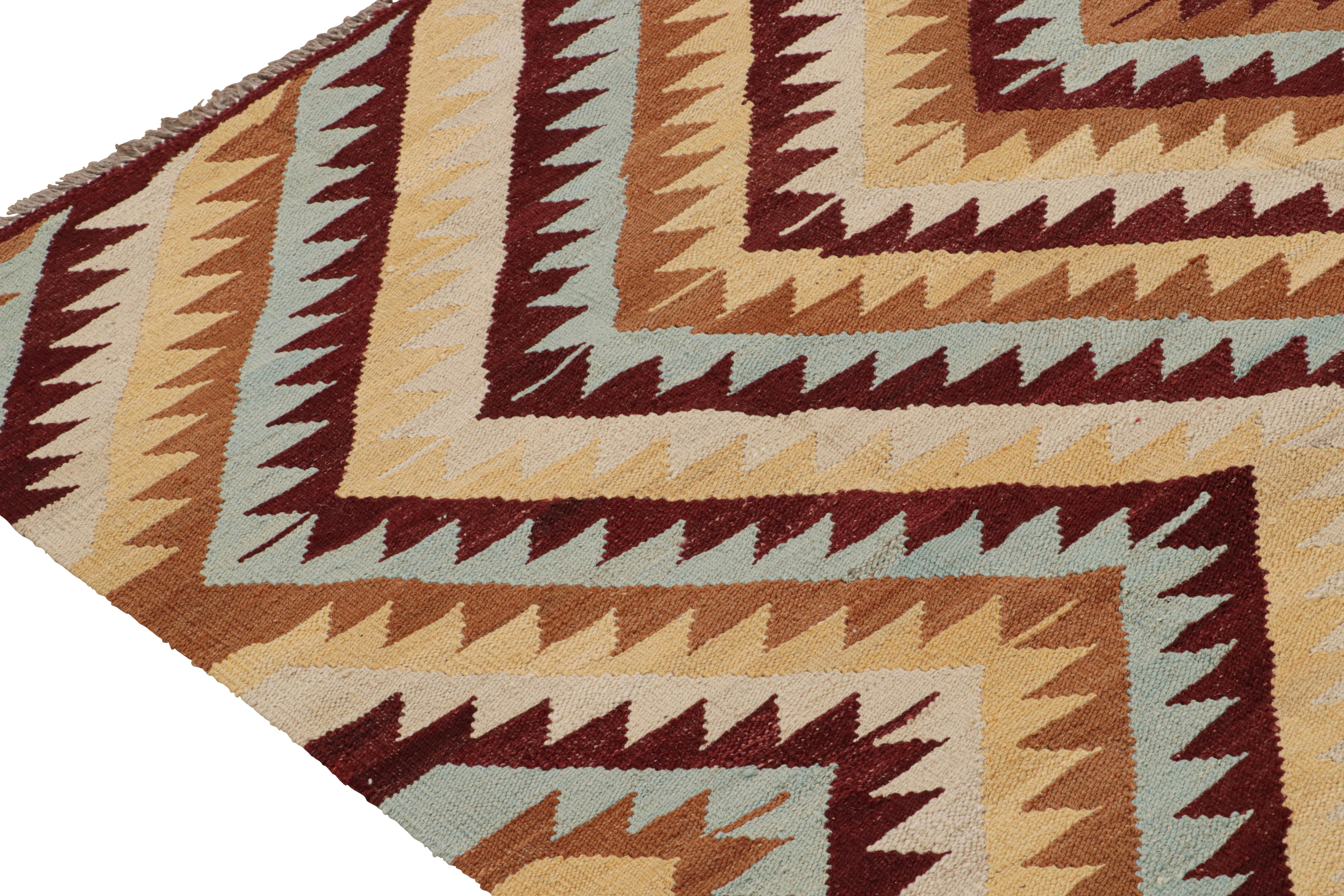 Rug & Kilim’s Tribal Style Kilim in Red, Blue and Beige-Brown Geometric Patterns Siglo XXI y contemporáneo en venta