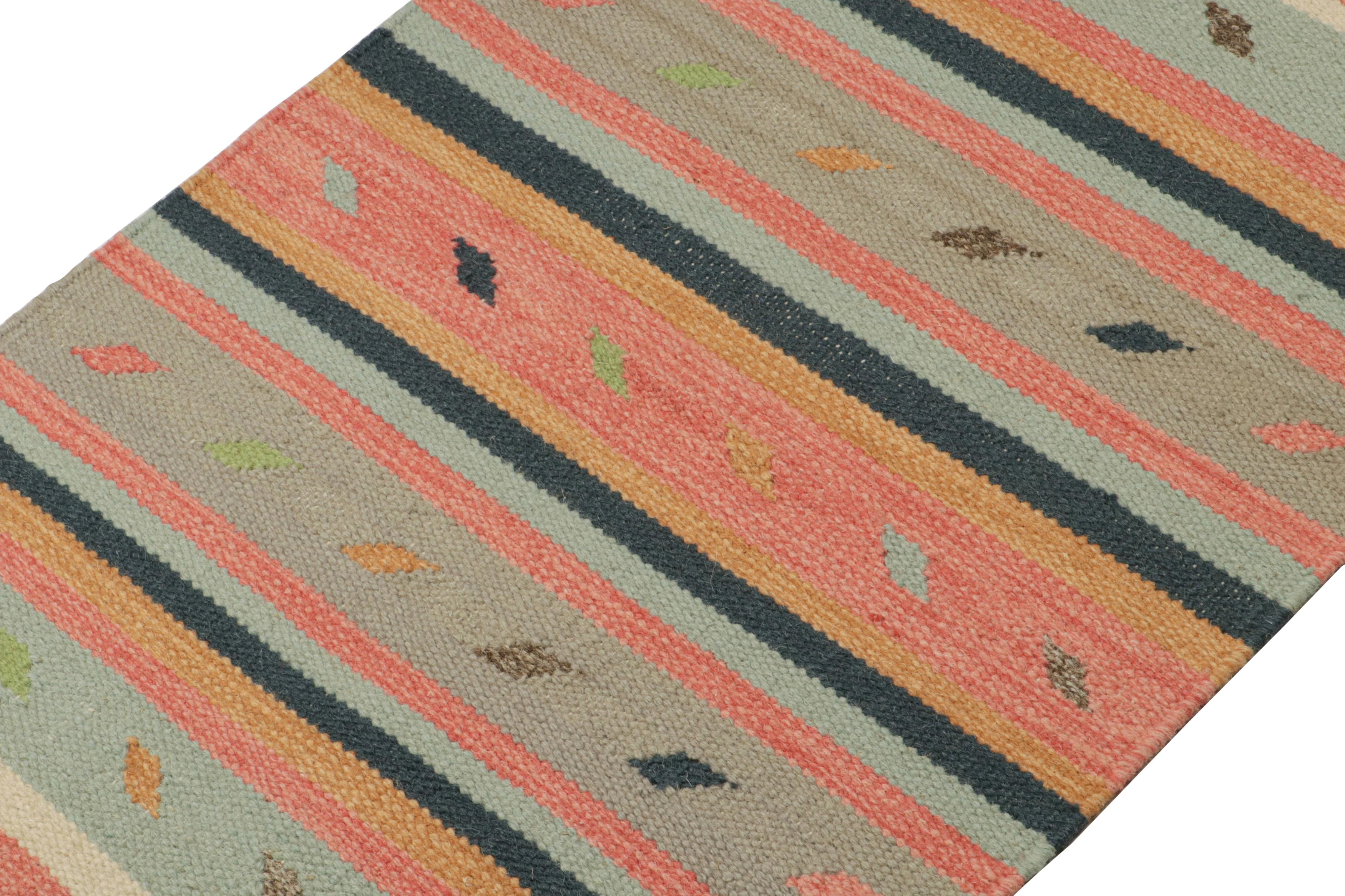 Alfombra Kilim de estilo tribal de Rug & Kilim con motivos multicolores Indio en venta