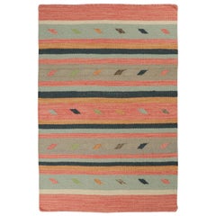 Alfombra Kilim de estilo tribal de Rug & Kilim con motivos multicolores
