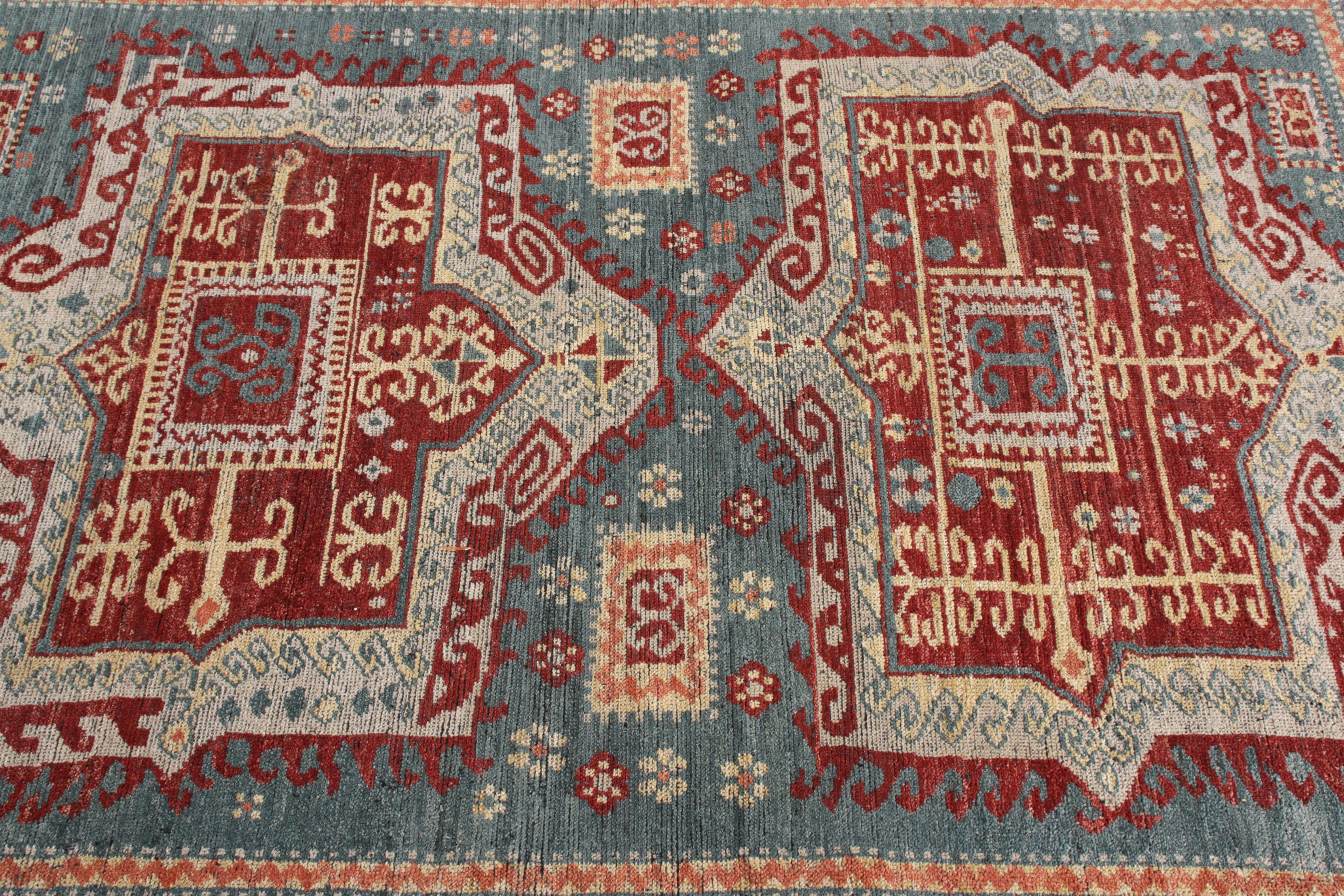 Indien Tapis & Kilims - Tapis de style tribal en motif de médaillon bleu et rouge en vente