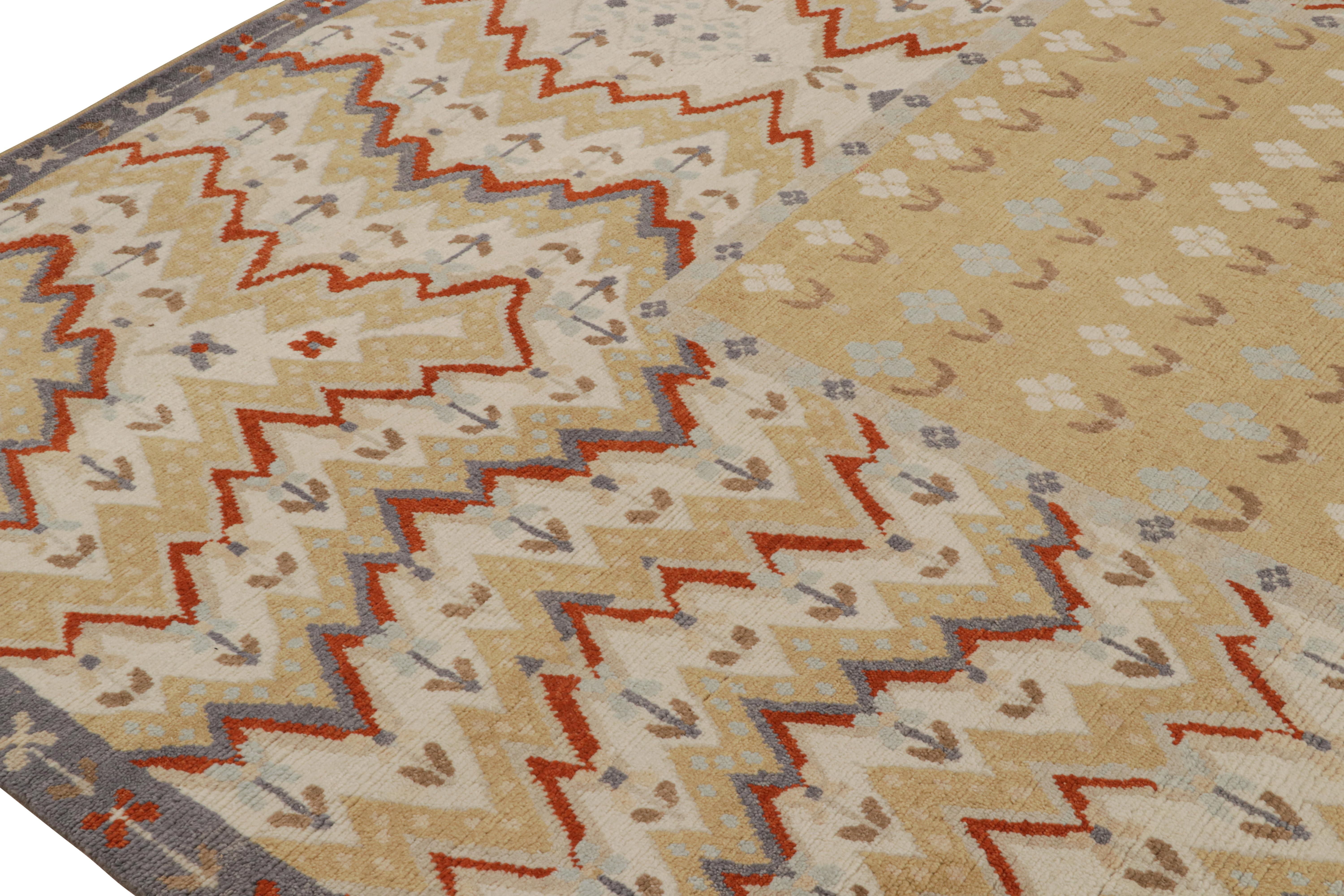 Rug & Kilim’s Tribal Style rug in Gold, Gray & Red Patterns In New Condition For Sale In Long Island City, NY
