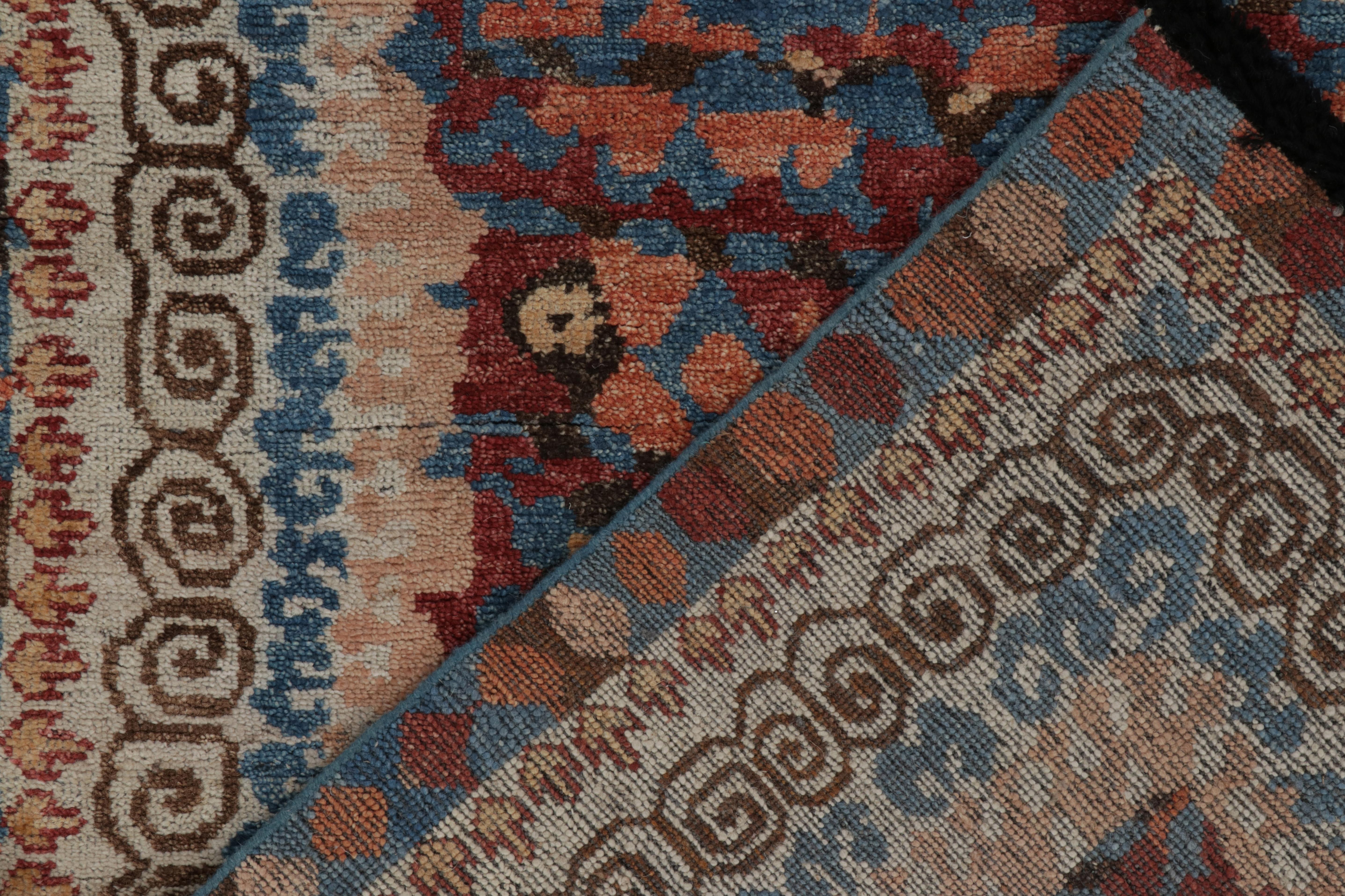 XXIe siècle et contemporain Tapis &amp; Kilims - Tapis de style tribal à motif géométrique rouge, bleu et beige-marron en vente