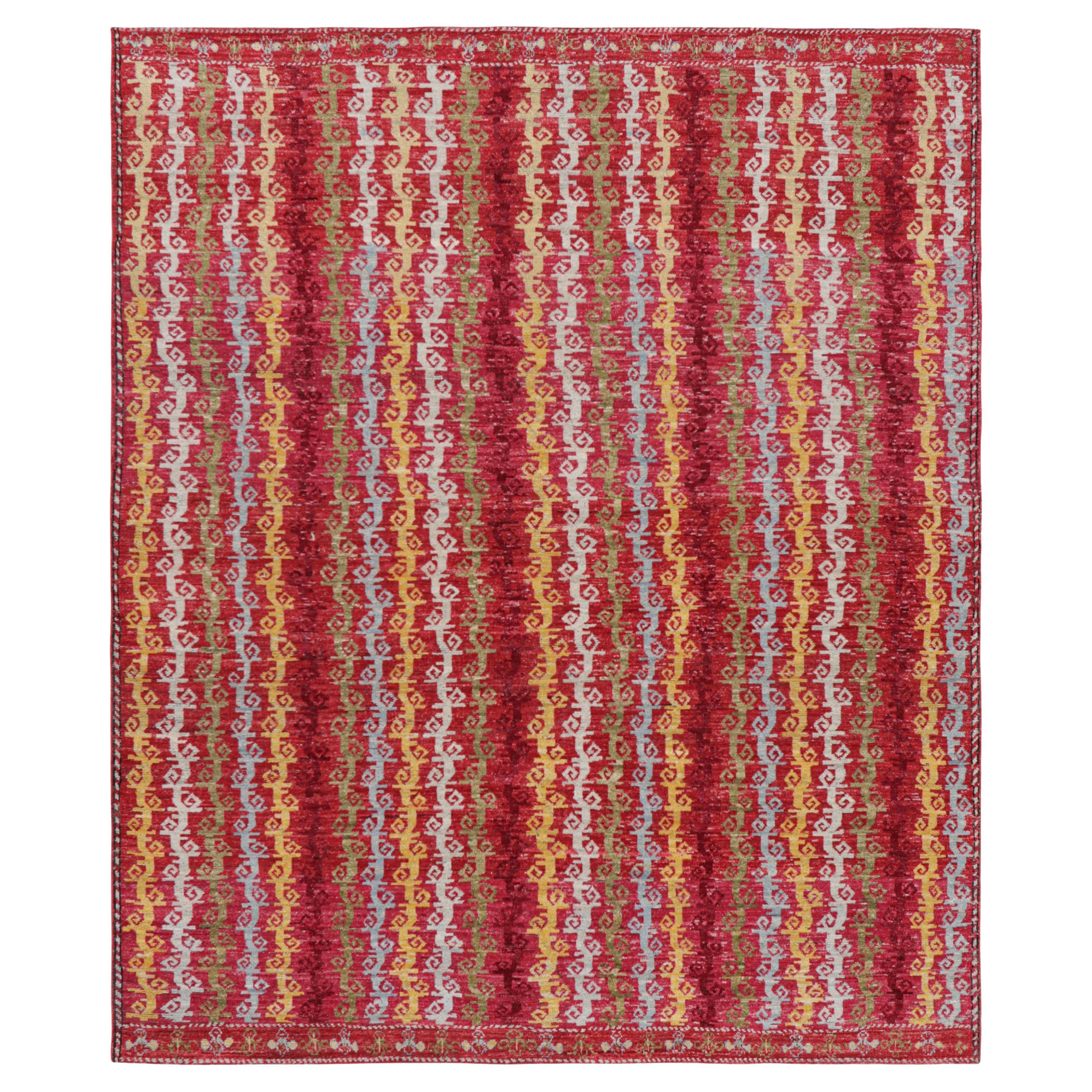 Rug & Kilim's Tribal Style Rug in Rot mit bunten geometrischen Streifen