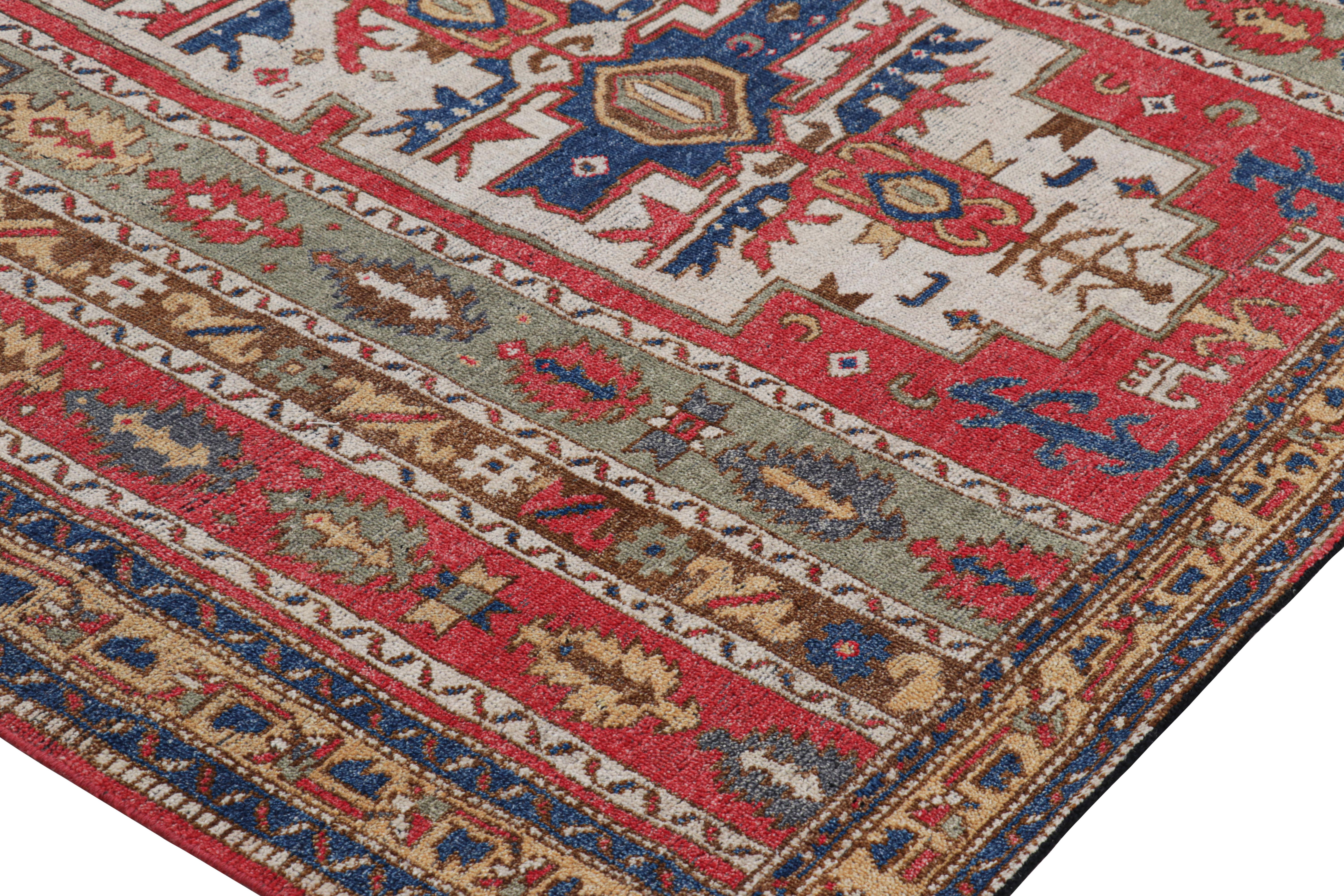 Indien Rug & Kilim's Tribal Style Square Rug in Red with Geometric Patterns (tapis carré de style tribal en rouge avec motifs géométriques) en vente