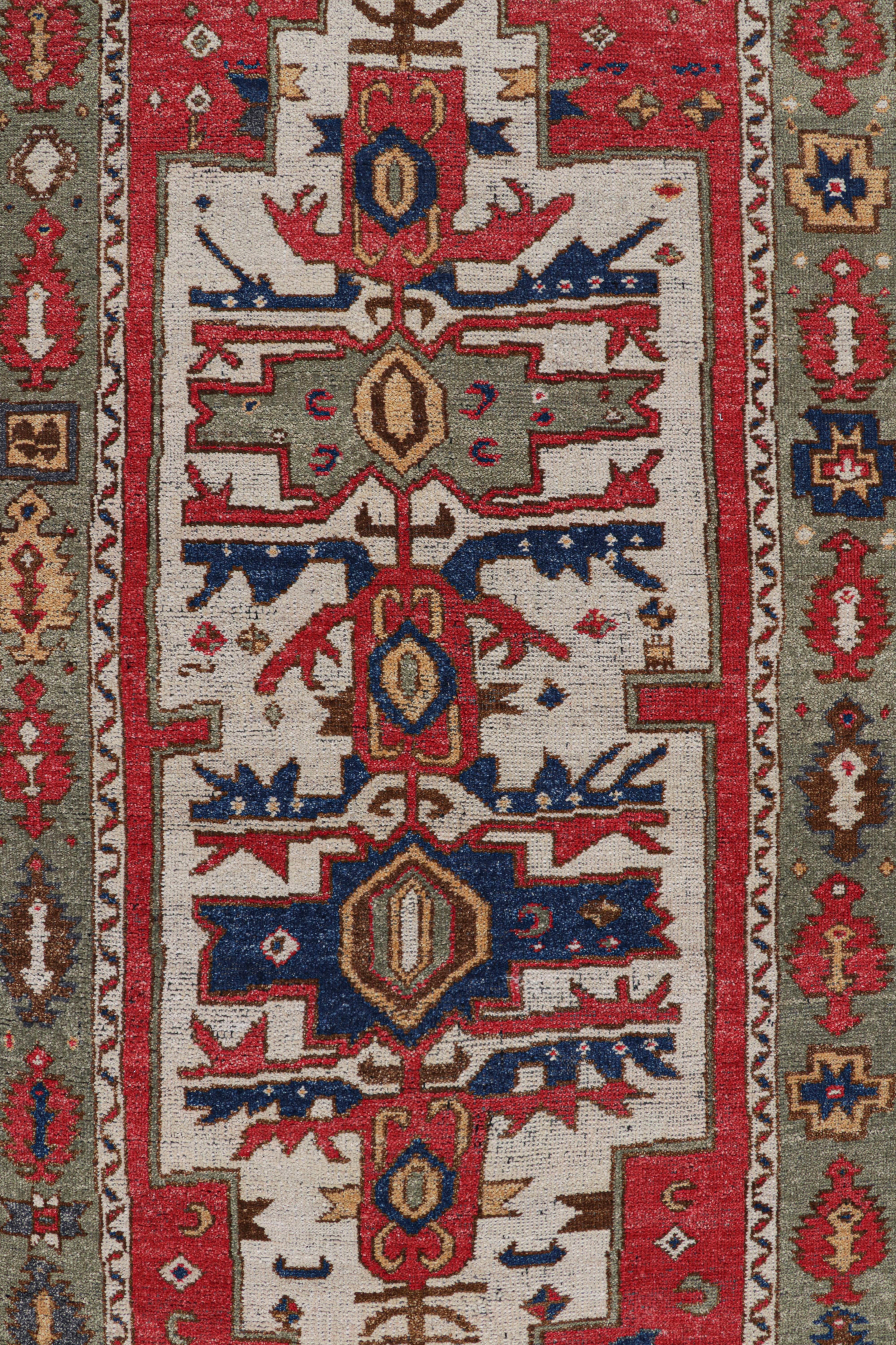 XXIe siècle et contemporain Rug & Kilim's Tribal Style Square Rug in Red with Geometric Patterns (tapis carré de style tribal en rouge avec motifs géométriques) en vente