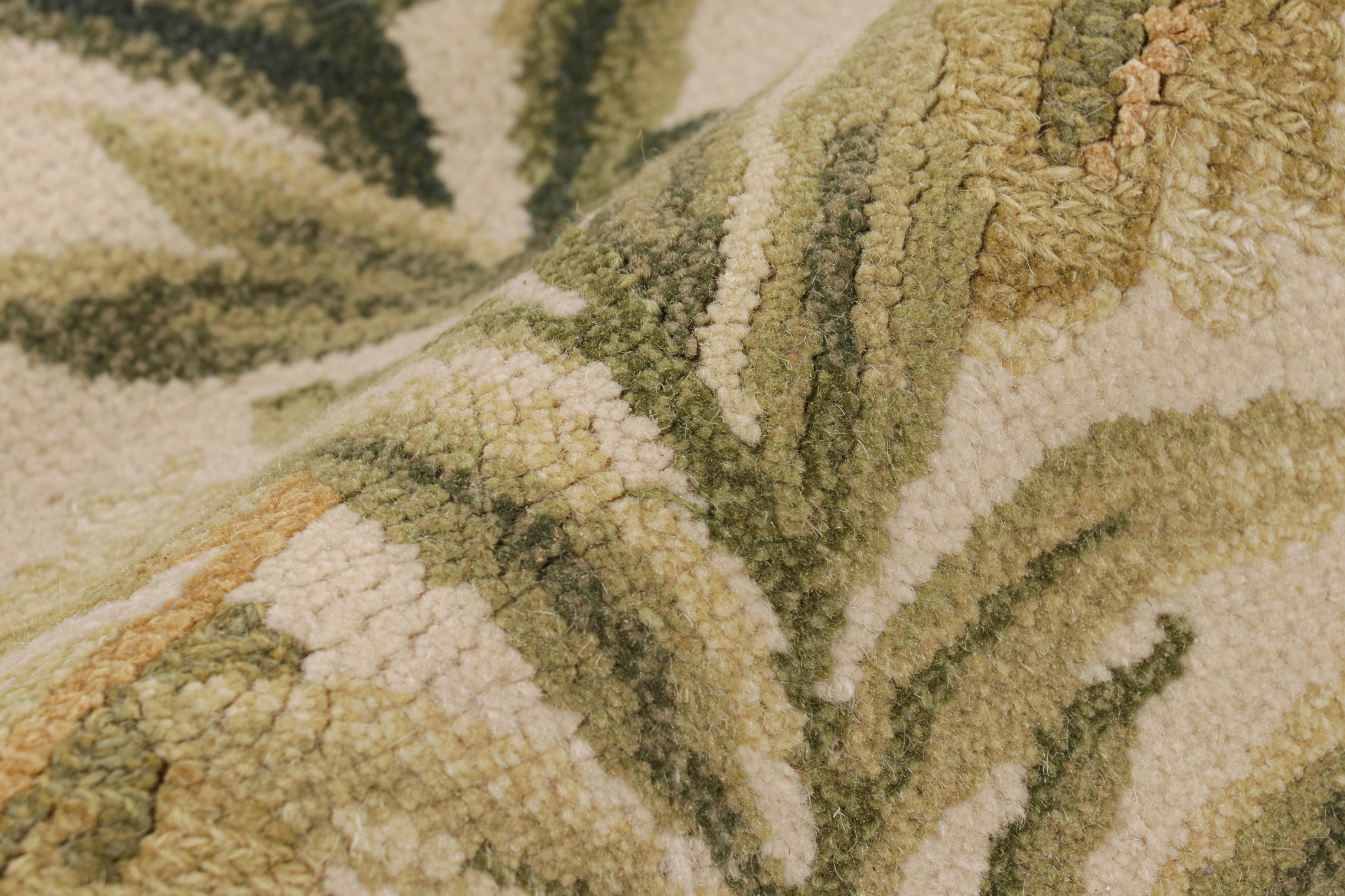 Contemporary Rug & Kilim’s Tudor Style Flat Weave in Green and Cream Trellis Floral Patterns For Sale