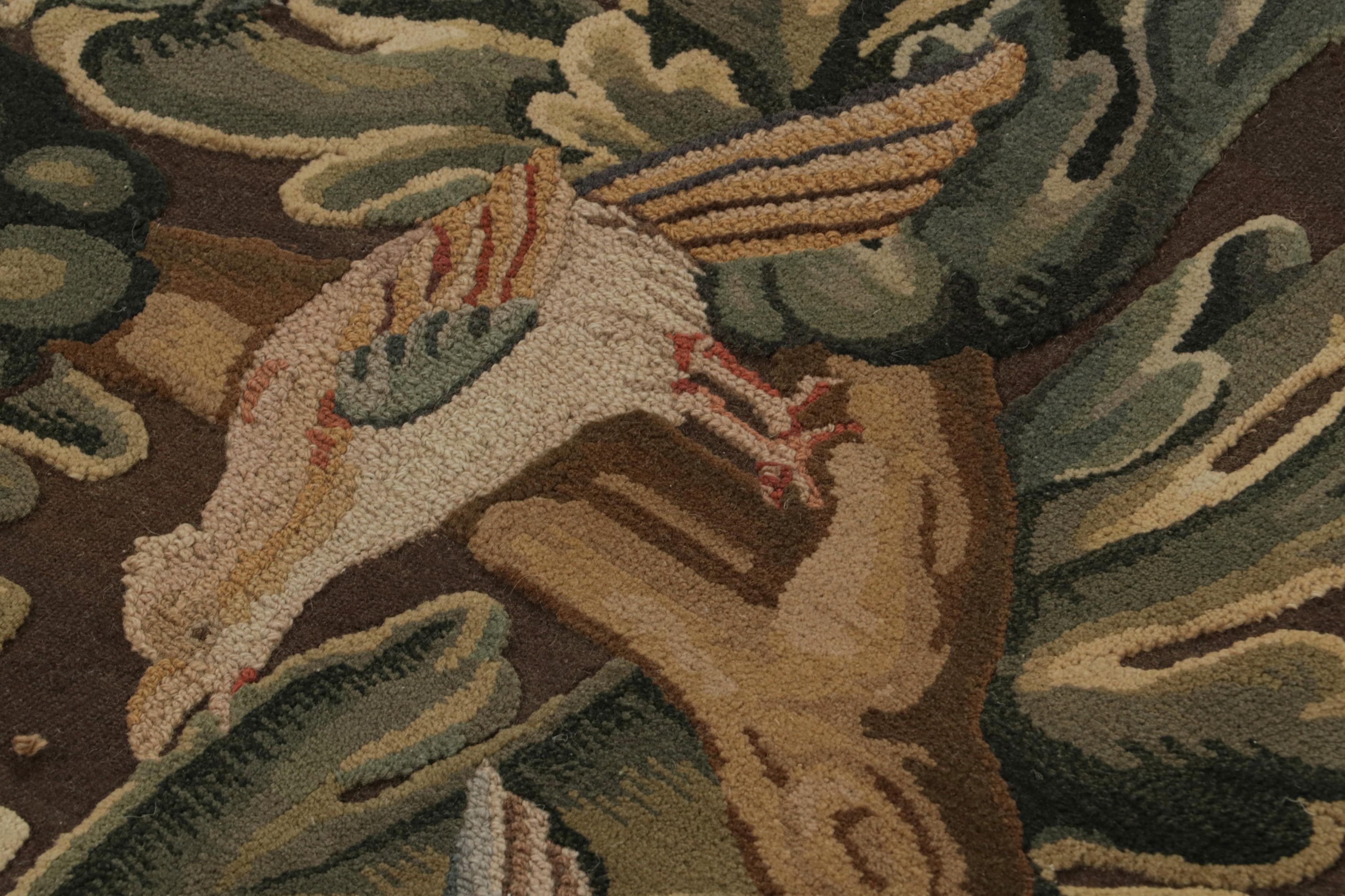 Tapis de style Tudor de Rug & Kilim, avec écussons et motifs floraux Neuf - En vente à Long Island City, NY