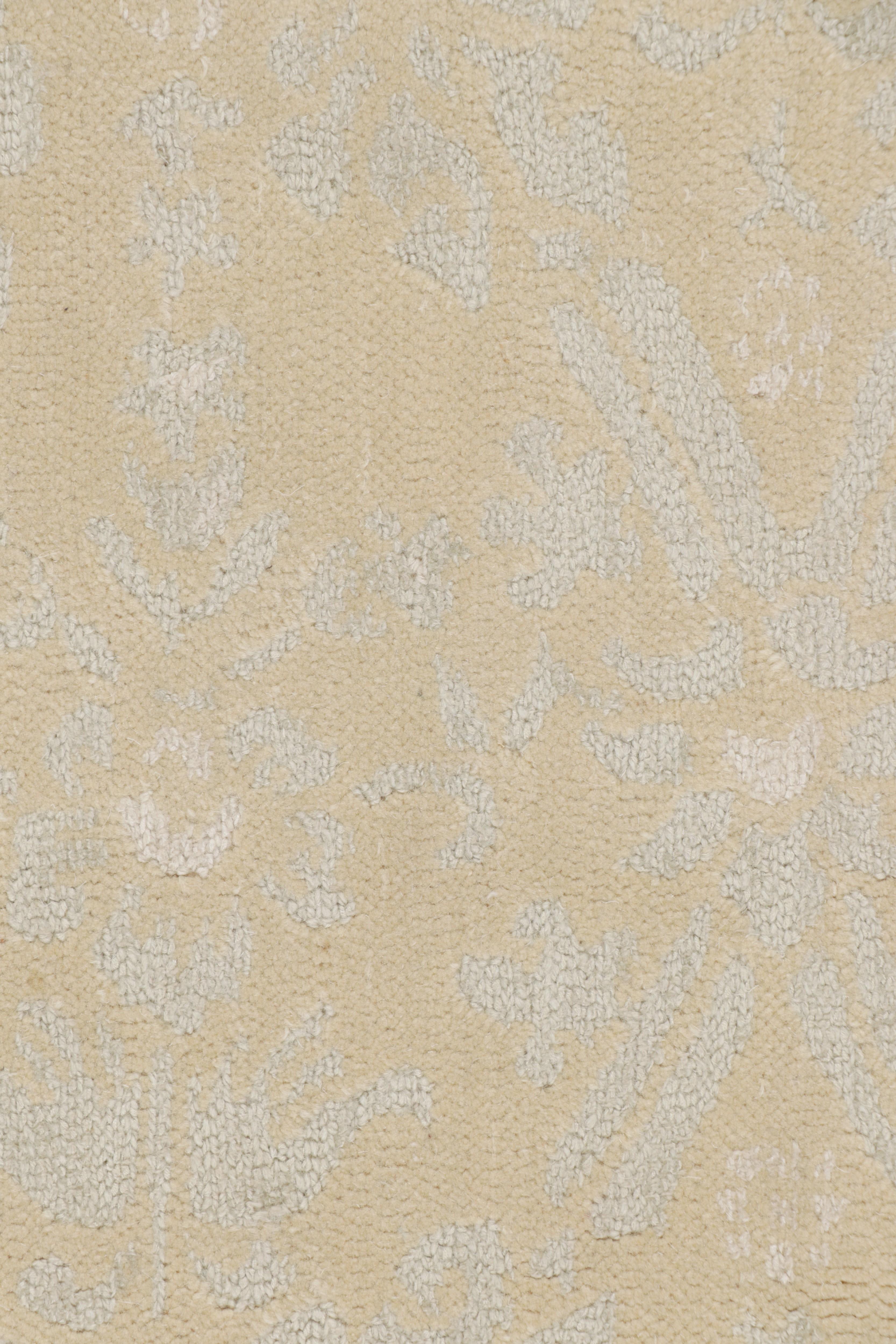 Hand knotted in a fine blend of wool and silk, an 8x10 piece from Rug & Kilim’s European Collection. This “Queen Mary” selection is inspired by Tudor rug styles with an all over floral pattern in forgiving shades of beige and gray white, all
