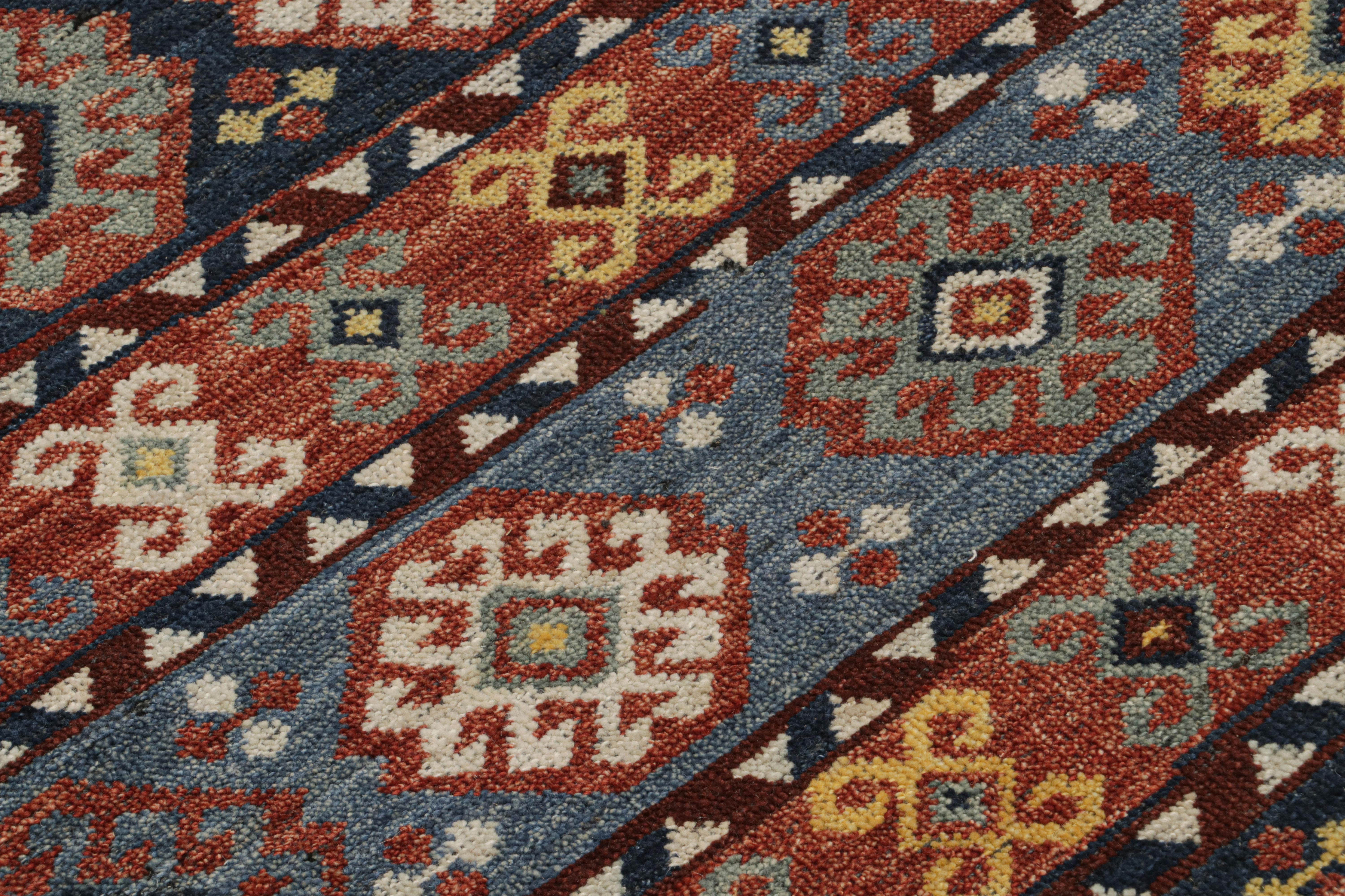 Rug & Kilim’s Turkish-Inspired Rug with Geometric Pattern and Medallions In New Condition For Sale In Long Island City, NY