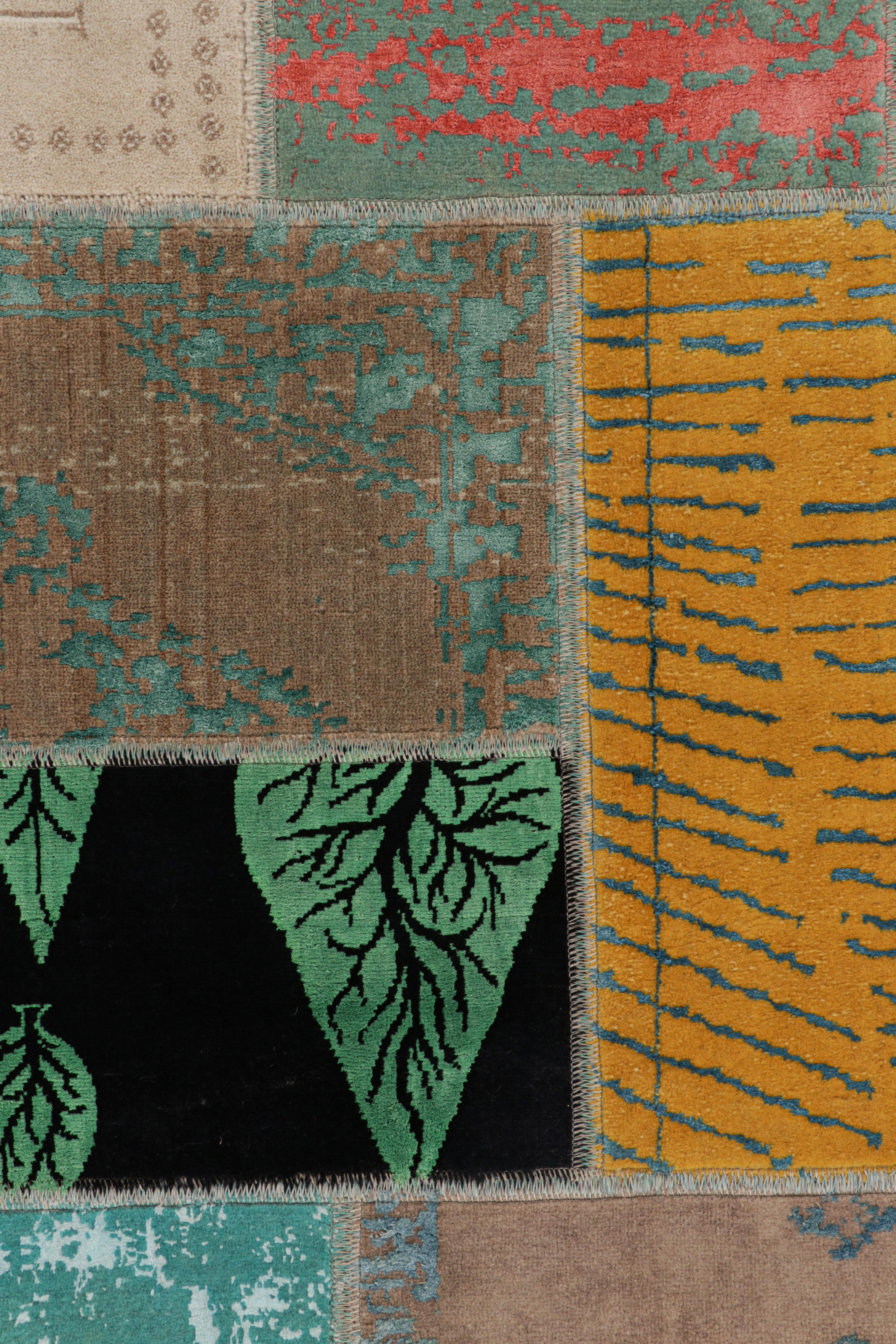 Moderno Rug & Kilim: kilim turco patchwork con motivi geometrici policromatici in vendita