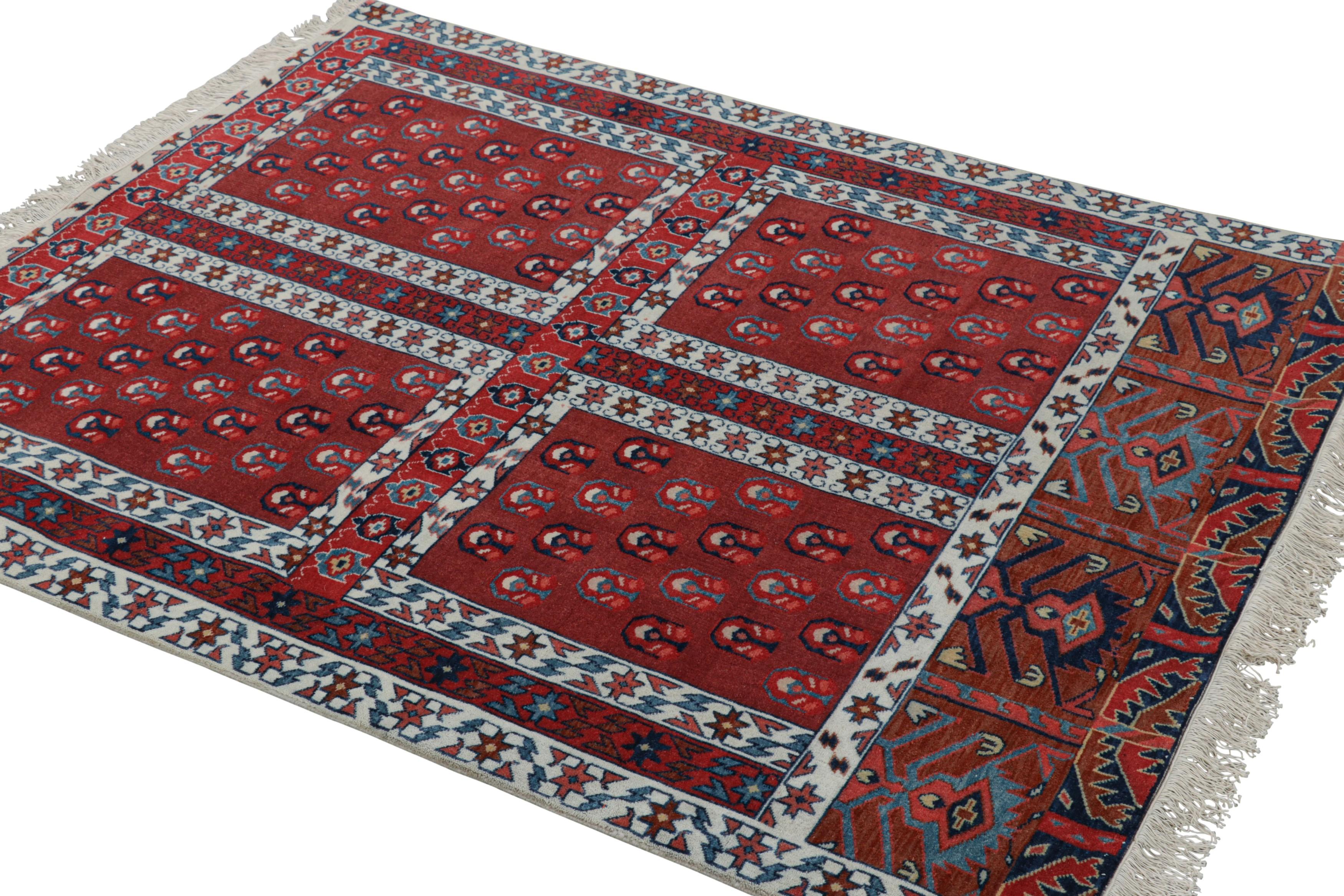 Rug & Kilim's Yomut Ensi Style Rug in Rot und Weiß mit geometrischen Mustern im Zustand „Neu“ im Angebot in Long Island City, NY