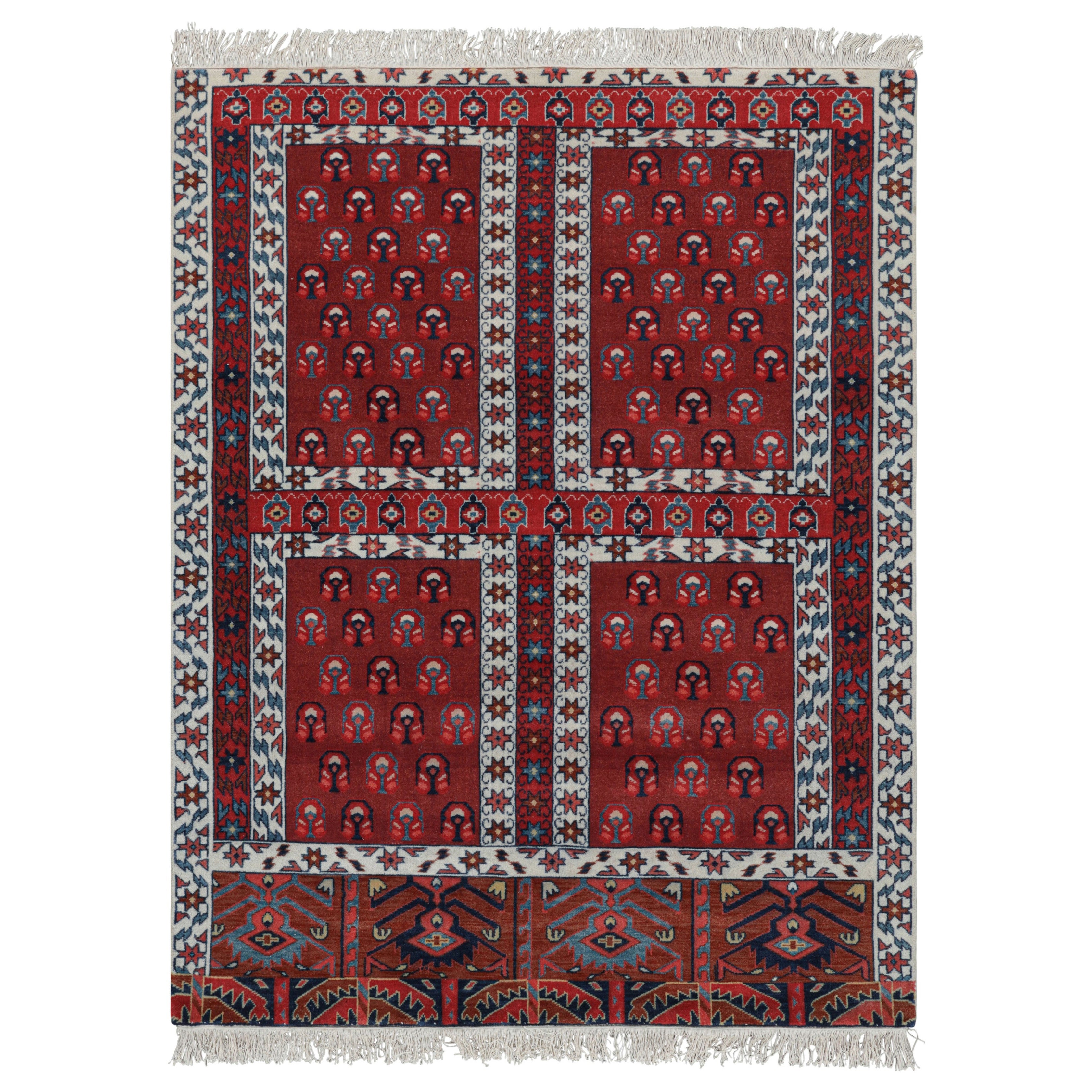 Rug & Kilim's Yomut Ensi Style Rug in Rot und Weiß mit geometrischen Mustern im Angebot
