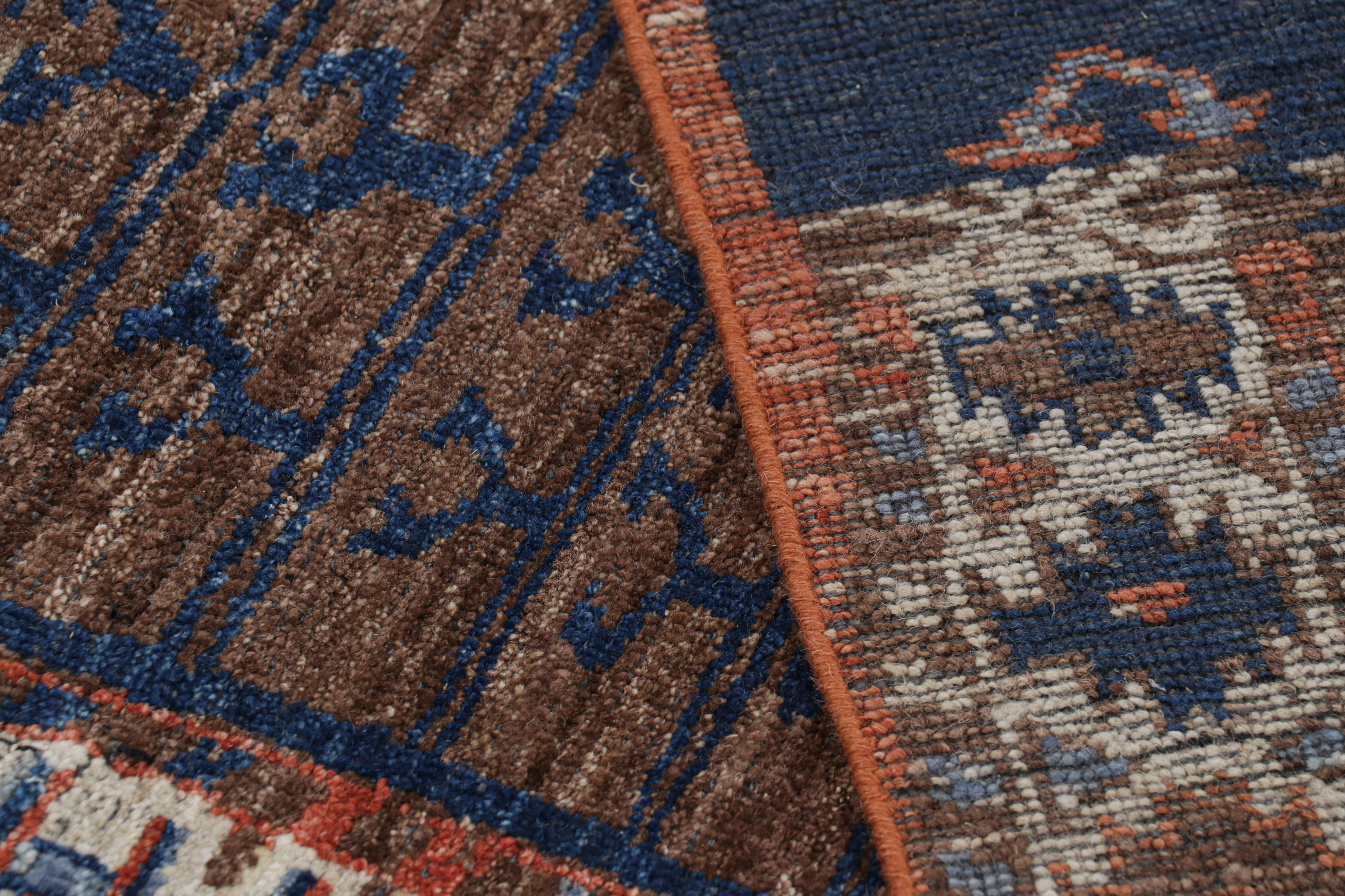 Contemporary Rug & Kilim’s Yomut Ensi Style Rug in Red with Geometric Patterns For Sale