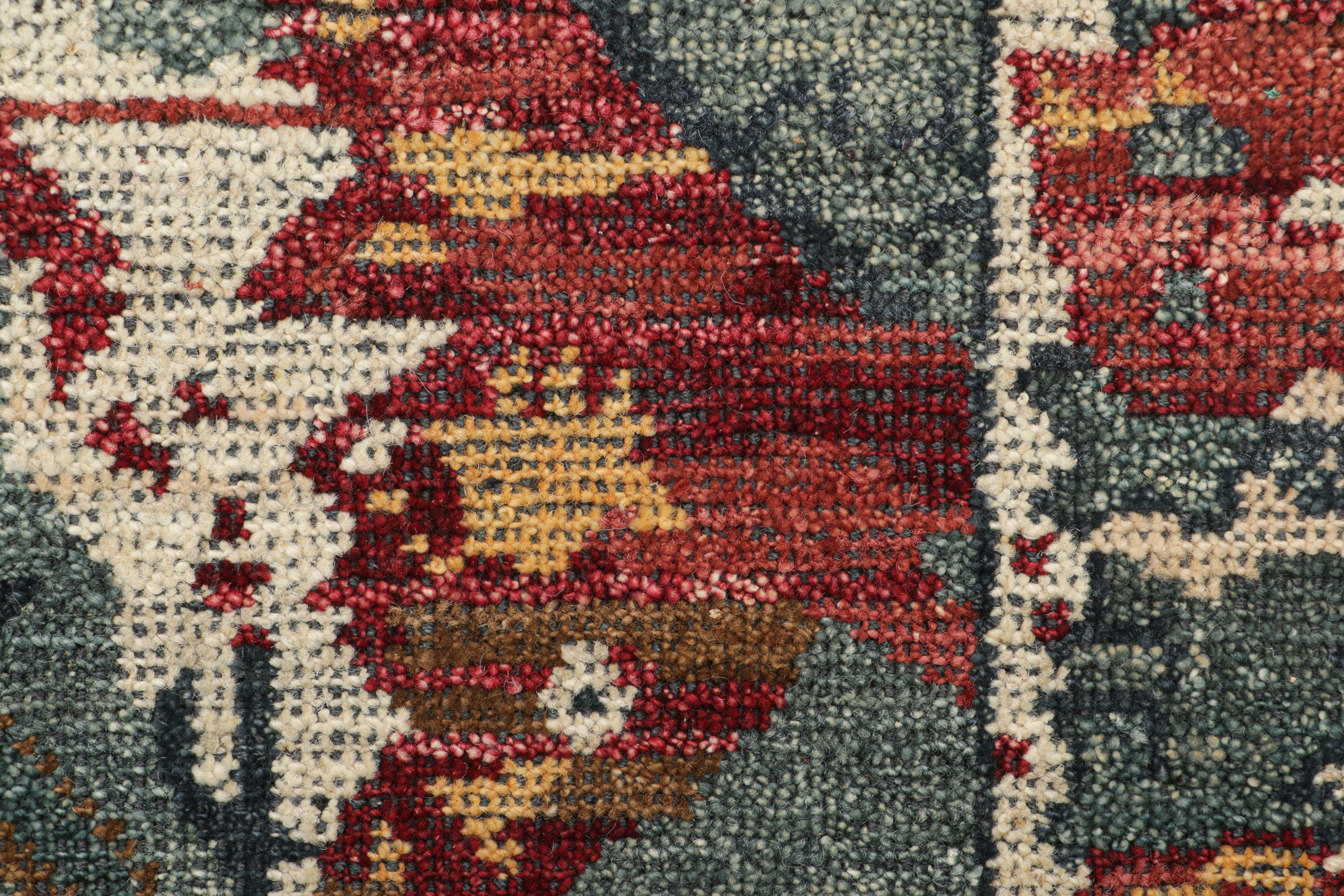 Rug & Kilim's Zeychour Custom Rug Sample in Blau mit Rotfuchs Abbildung (Indisch) im Angebot