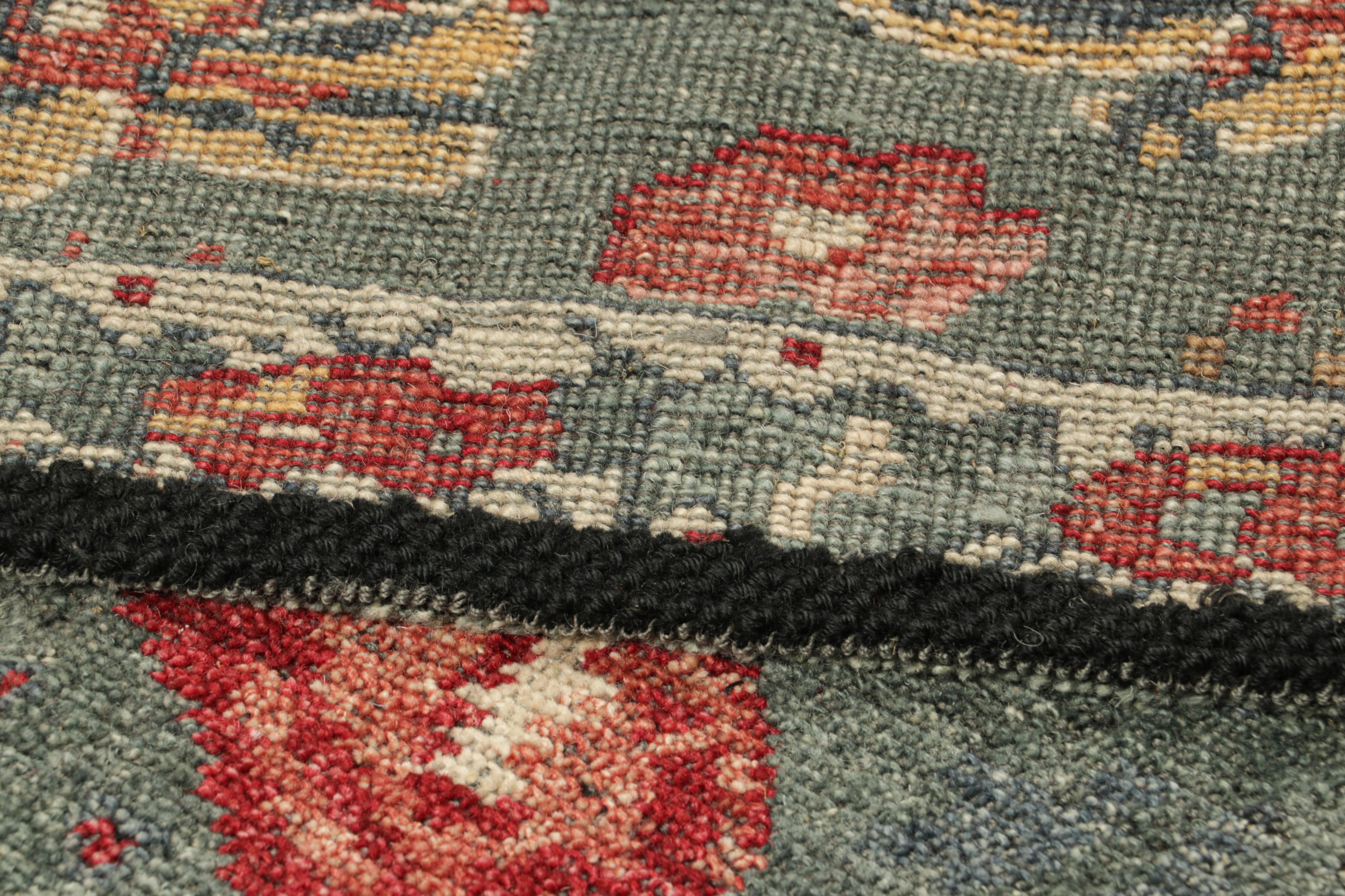 Rug & Kilim's Zeychour Style Custom Teppich in Blau mit rotem Fuchs Bildmaterial (Wolle) im Angebot