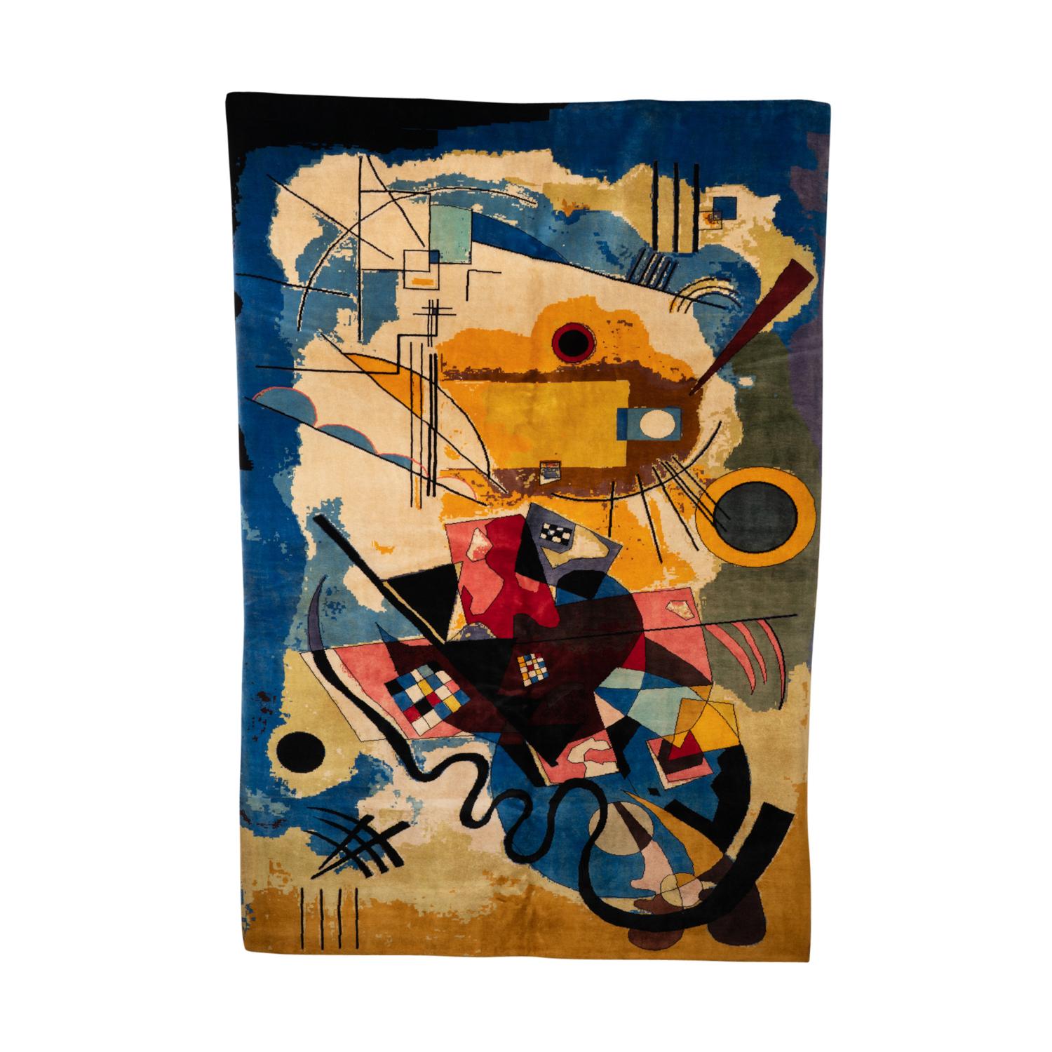 Teppich oder Wandteppich, inspiriert von Wassily Kandinsky, abstrakt und in Blau- und Gelbtönen gehalten. Handgeknüpft aus Merinowolle.

Zeitgenössische Handwerkskunst.

Nummeriert 1/8. Fläche: 6 M2. Dichte: 840.000 Knoten.

Mit einem vom