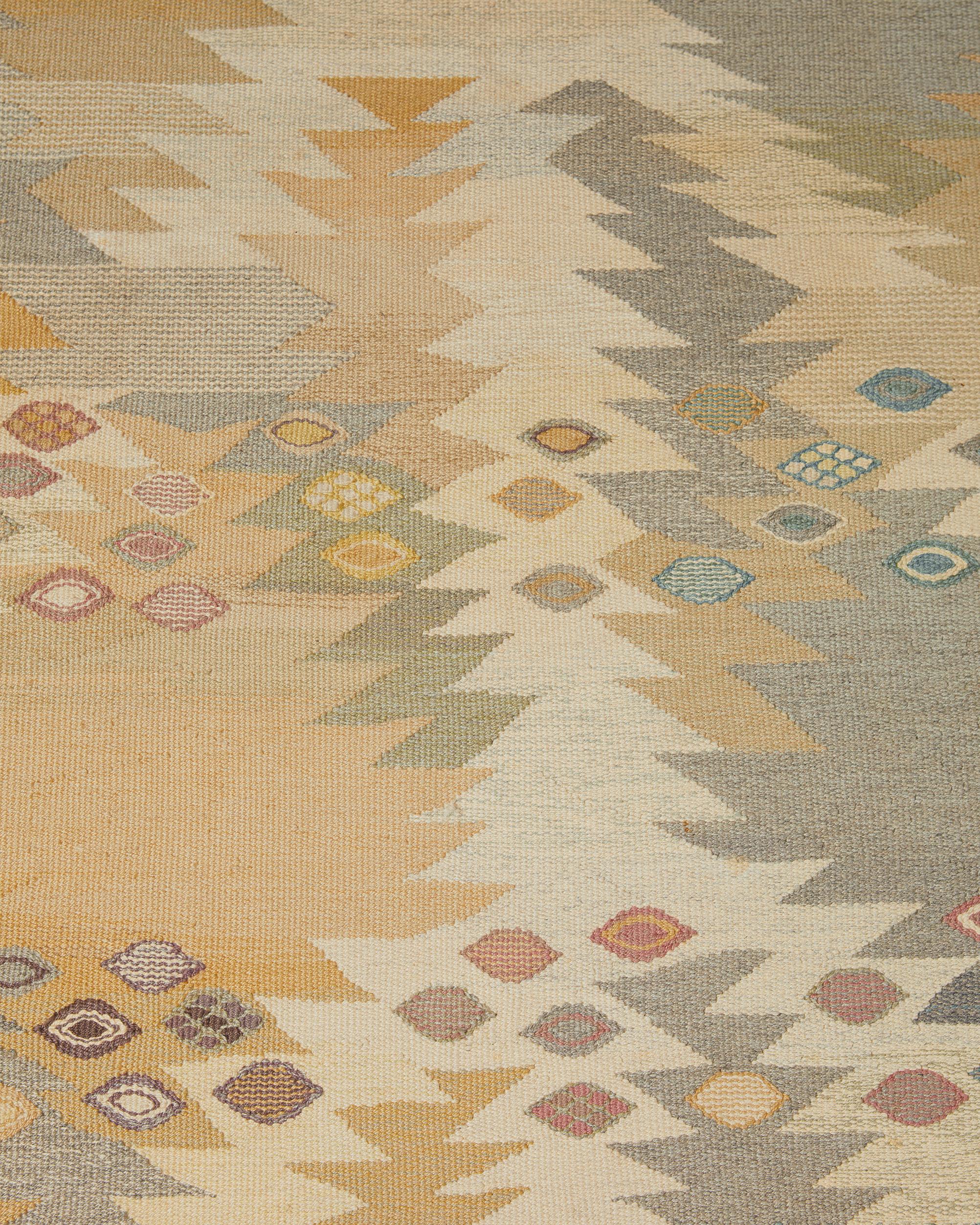 Mid-Century Modern Rug ”Seaweed, Light” Designed by Barbro Nilsson for Märta Måås-Fjetterström AB