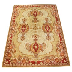 Rug with predominantly yellow and red colors 300x200cm
