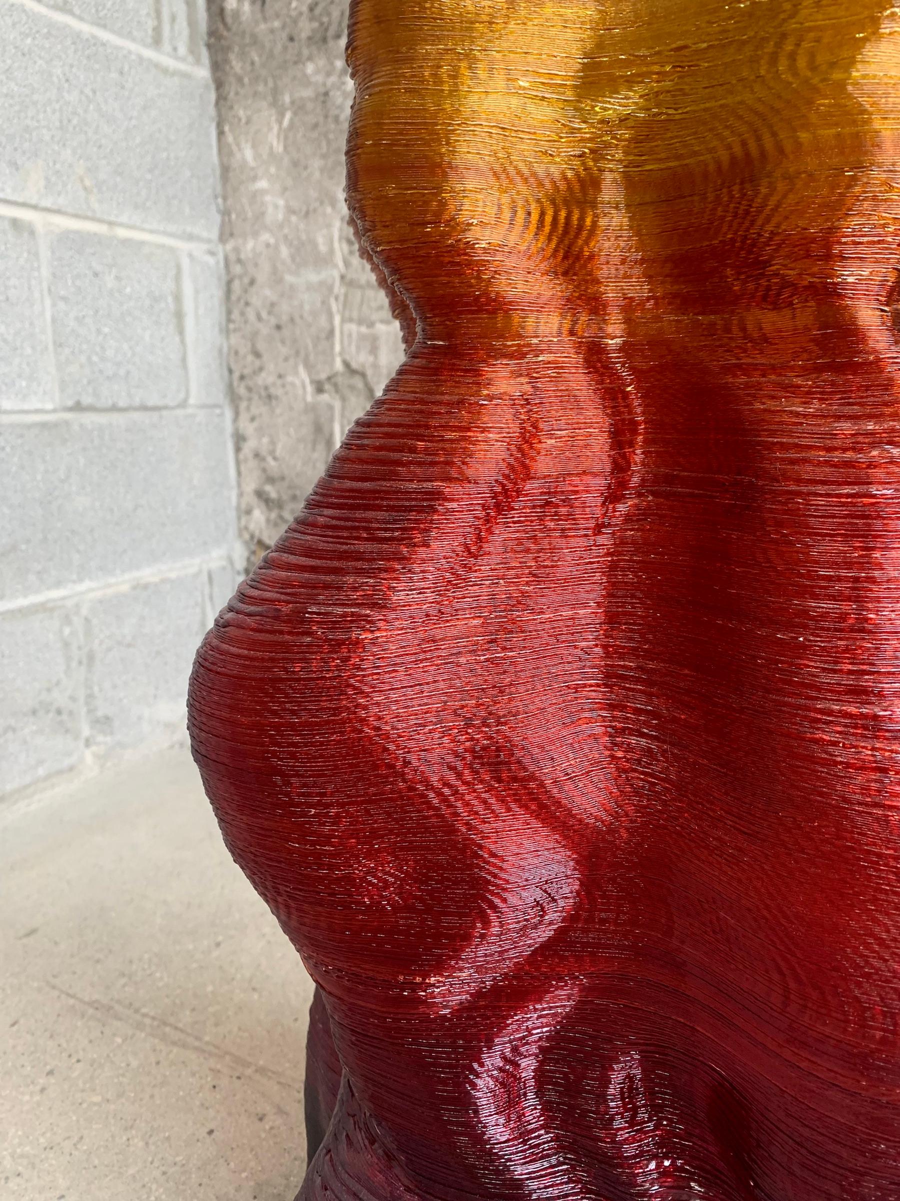 XXIe siècle et contemporain Vase monumental en bioplastique extrudé de Ruga Ignis en vente