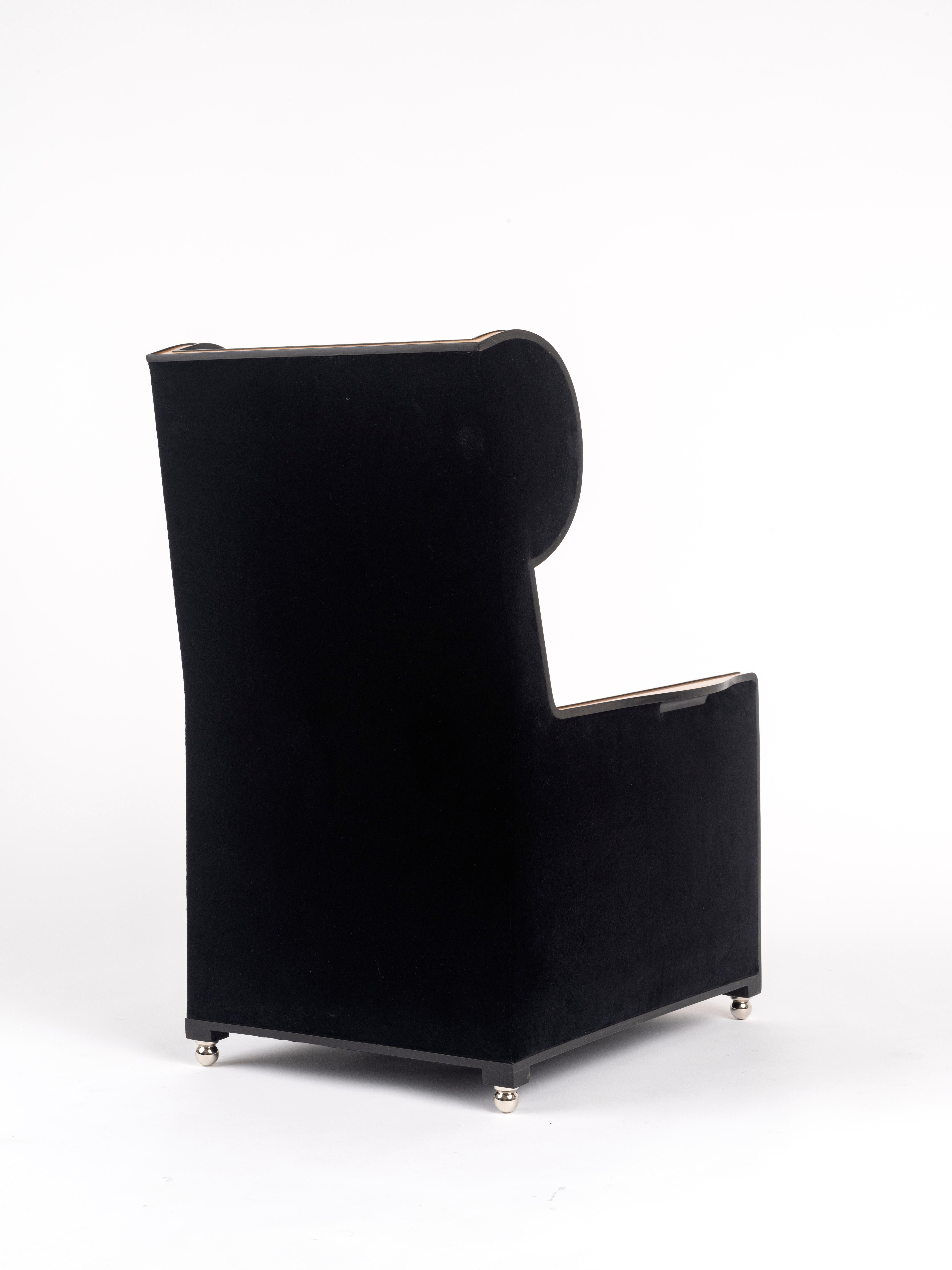 Ruhlmann 'À Oreilles Casées' Sillón Bergère de madera de frutal Francés en venta