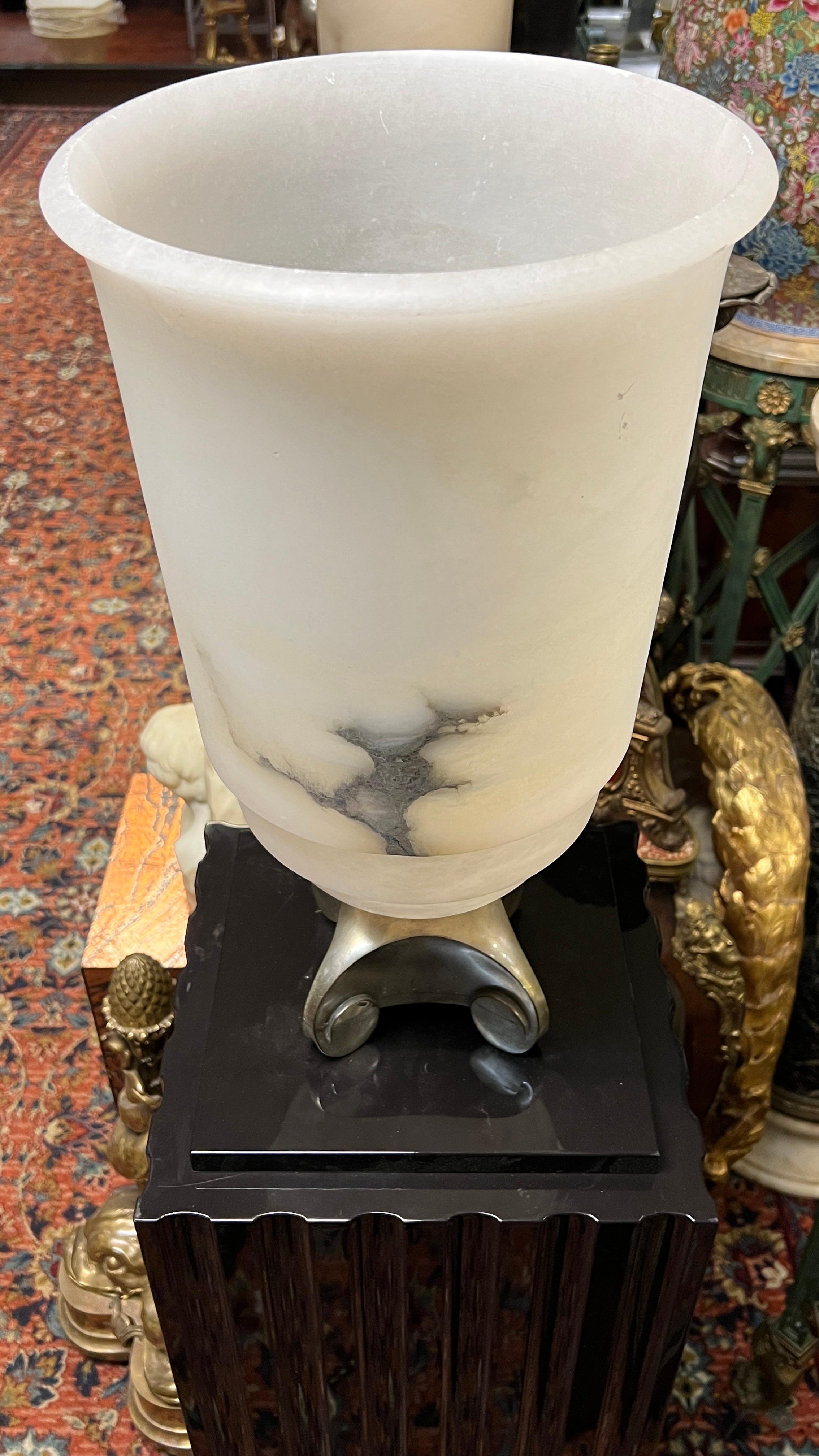 20th Century Ruhlmann Art Deco Style Alabaster and Black Lacquer Torchieres / Floor Lamps For Sale