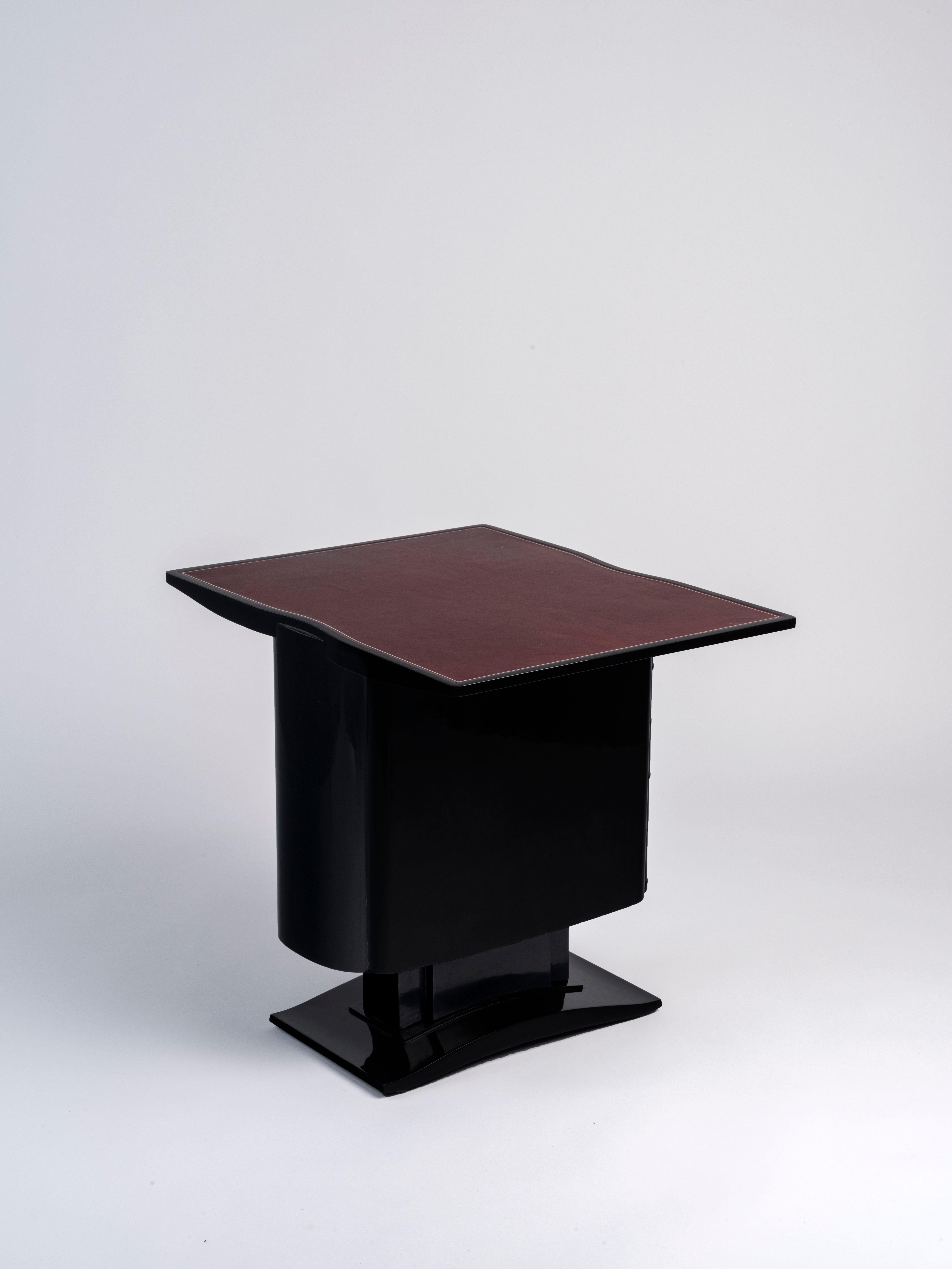Mesa Ruhlmann 'd'Estainville' Modelo Laca Negra Art Decó en venta