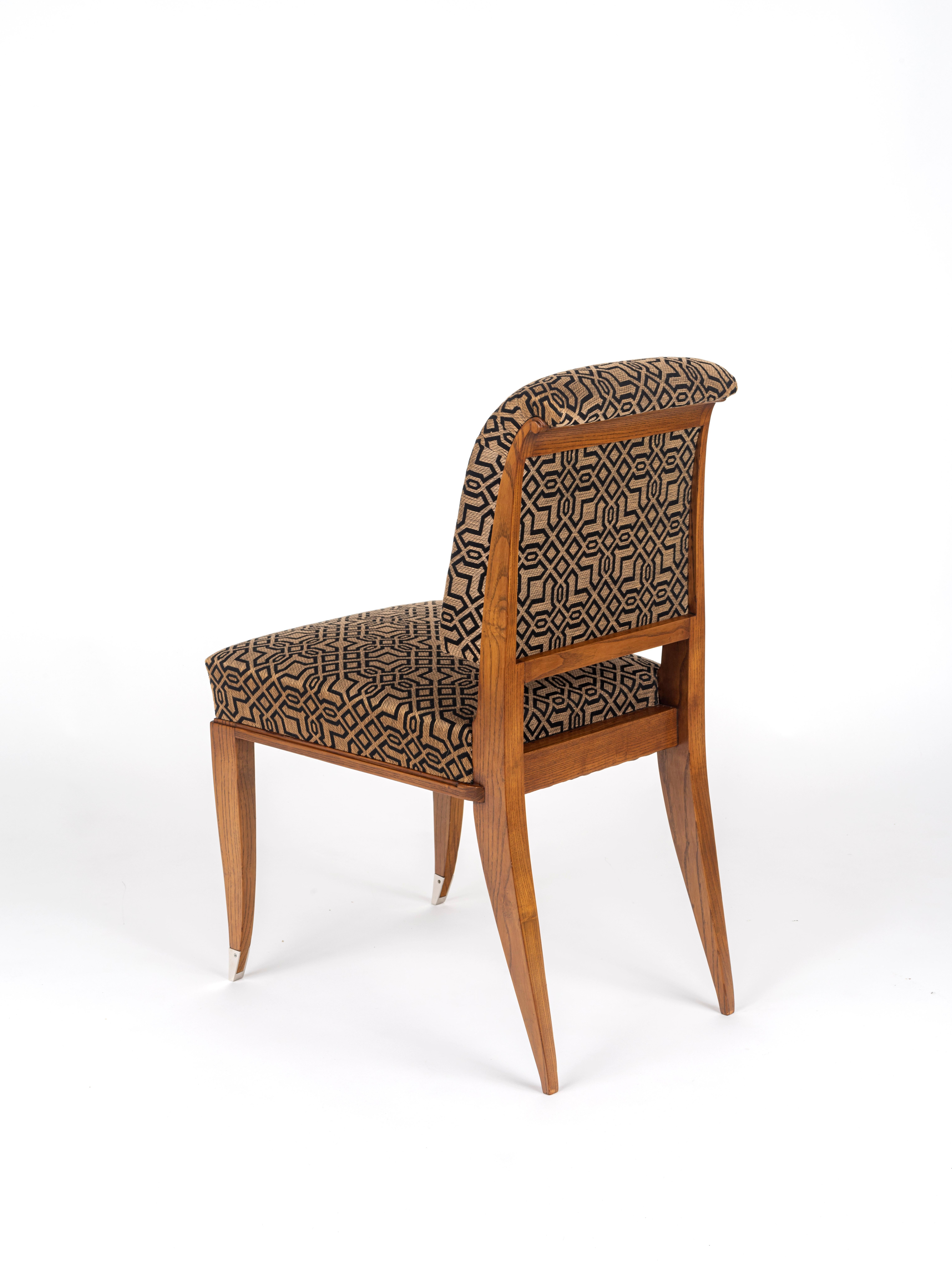 Ruhlmann 'Drouant' Eichenstuhl mit versilberten Bronzefüßen (Versilbert) im Angebot