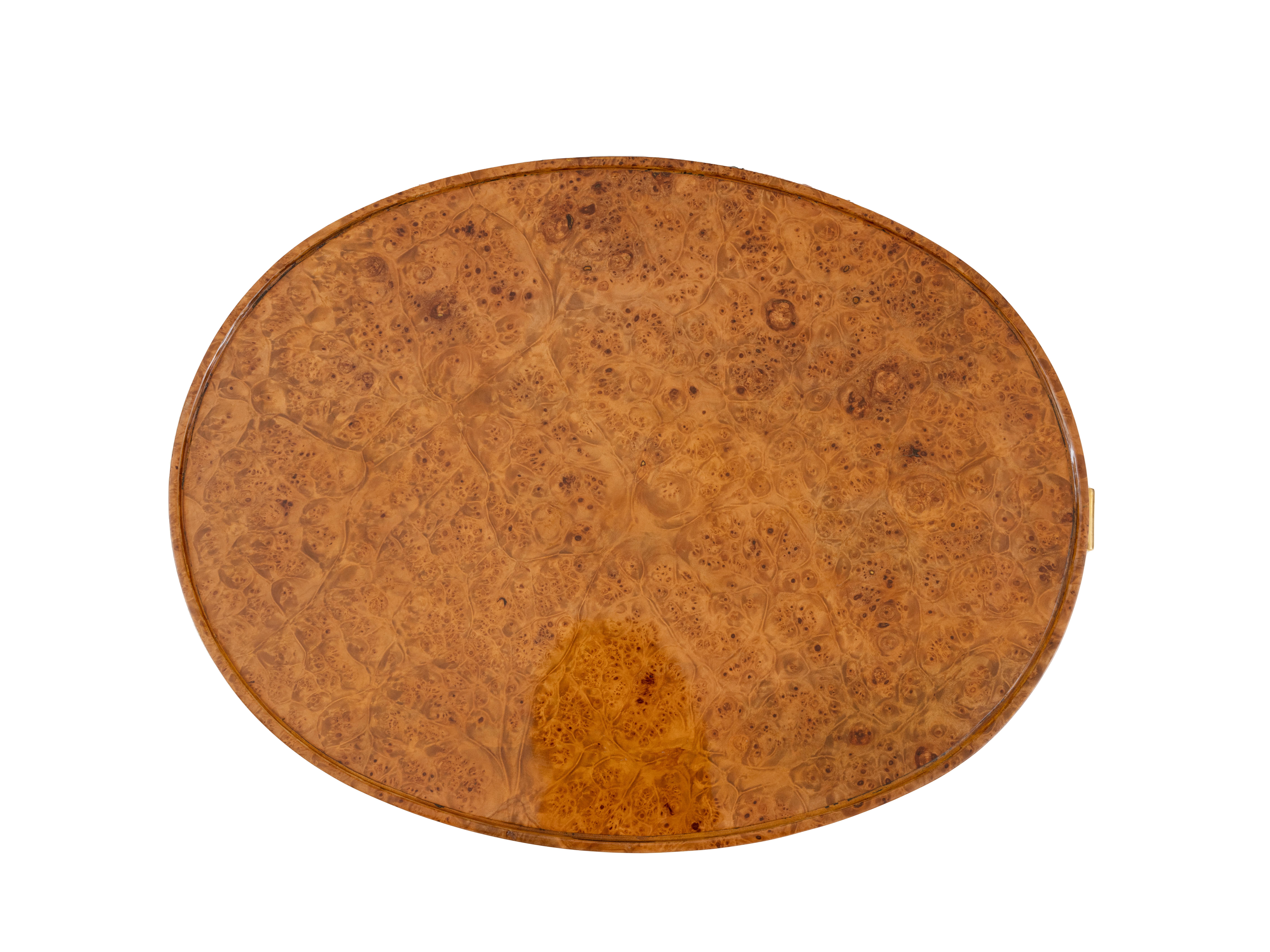 Table de chevet elliptique Ruhlmann Amboyna en vente 4