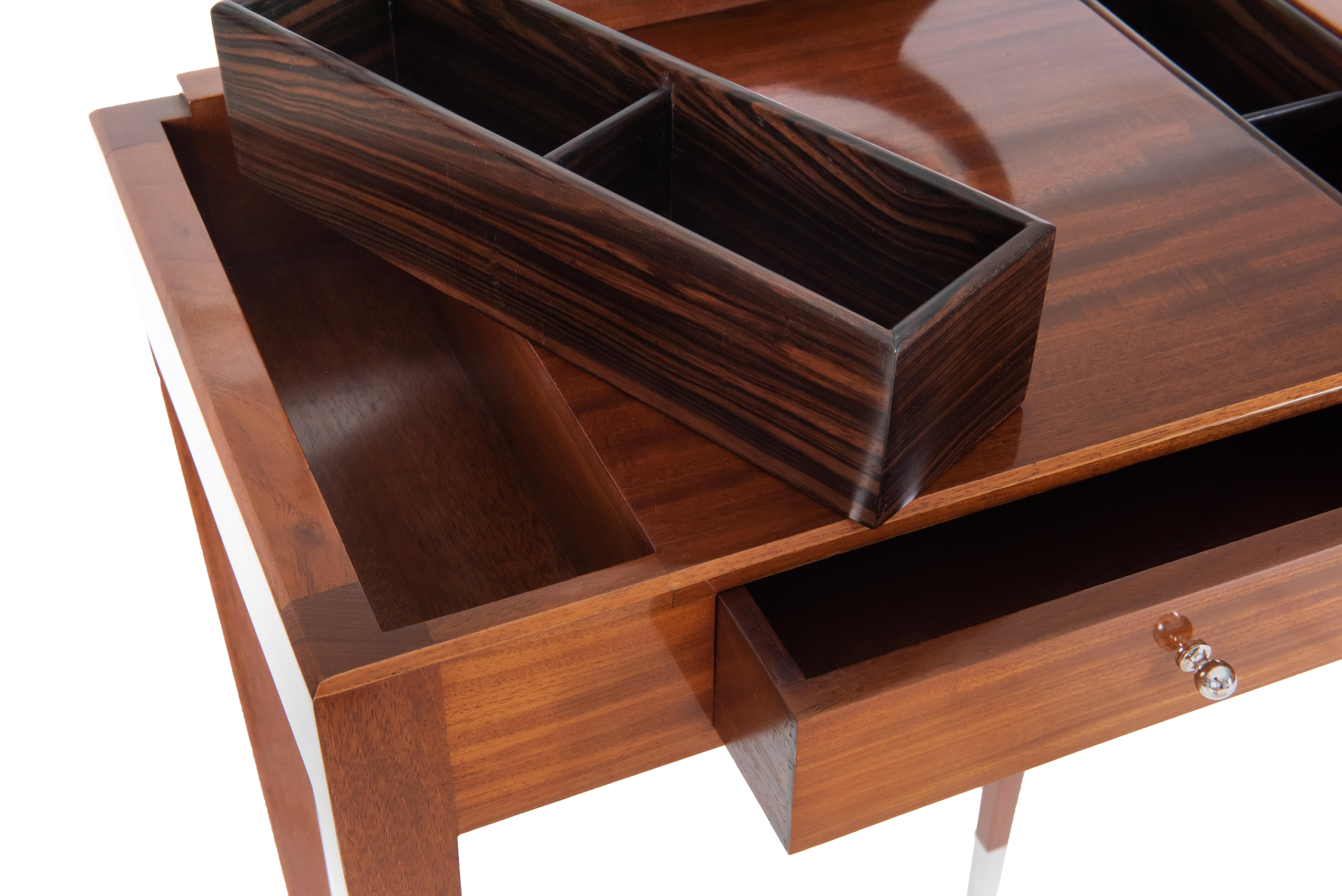 Ruhlmann 'Morel' Mahogany Dressing Table (Frühes 20. Jahrhundert) im Angebot