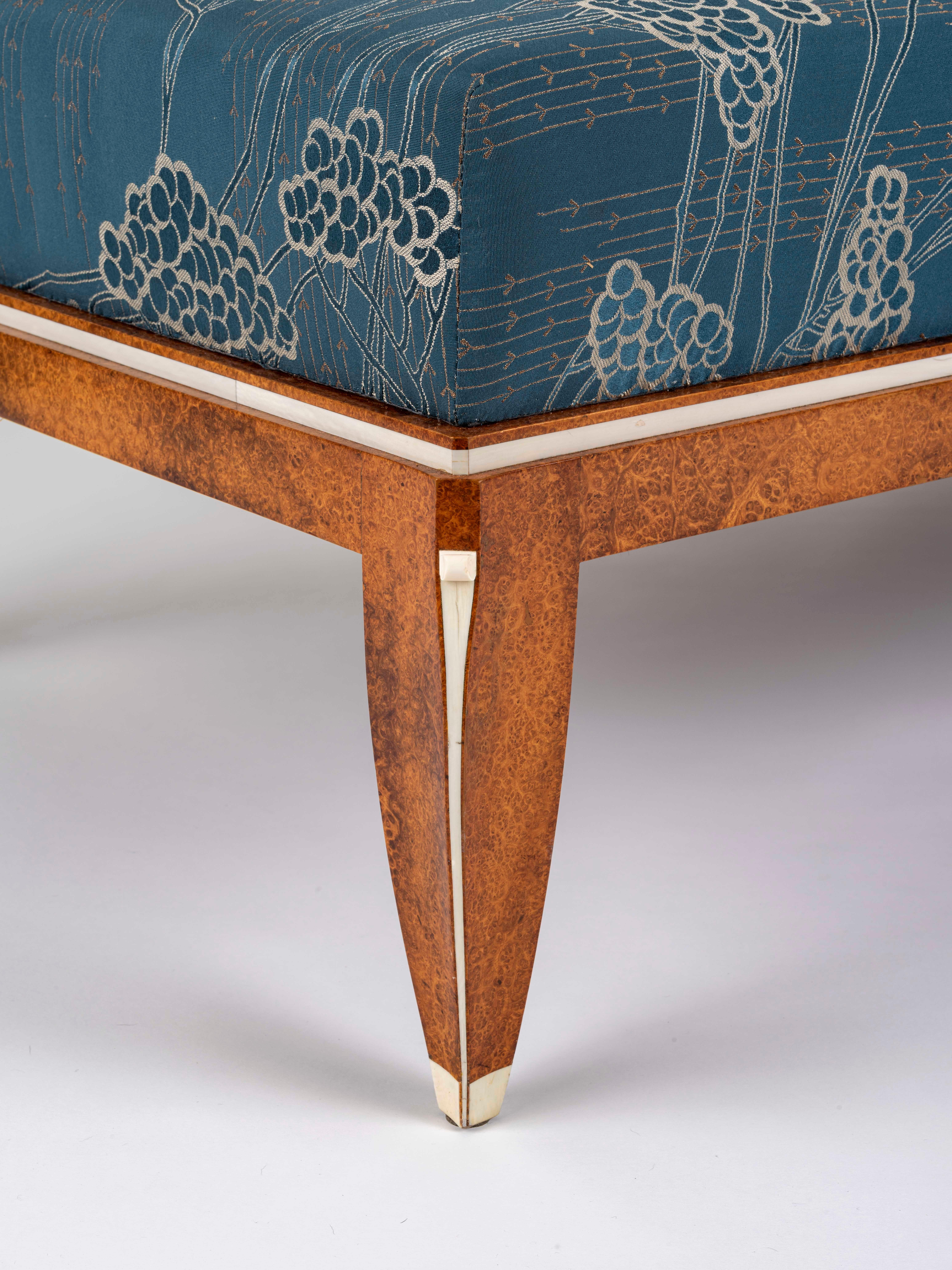 Début du 20ème siècle Chaise longue Ruhlmann 'Nobody' en loupe d'amboine en vente