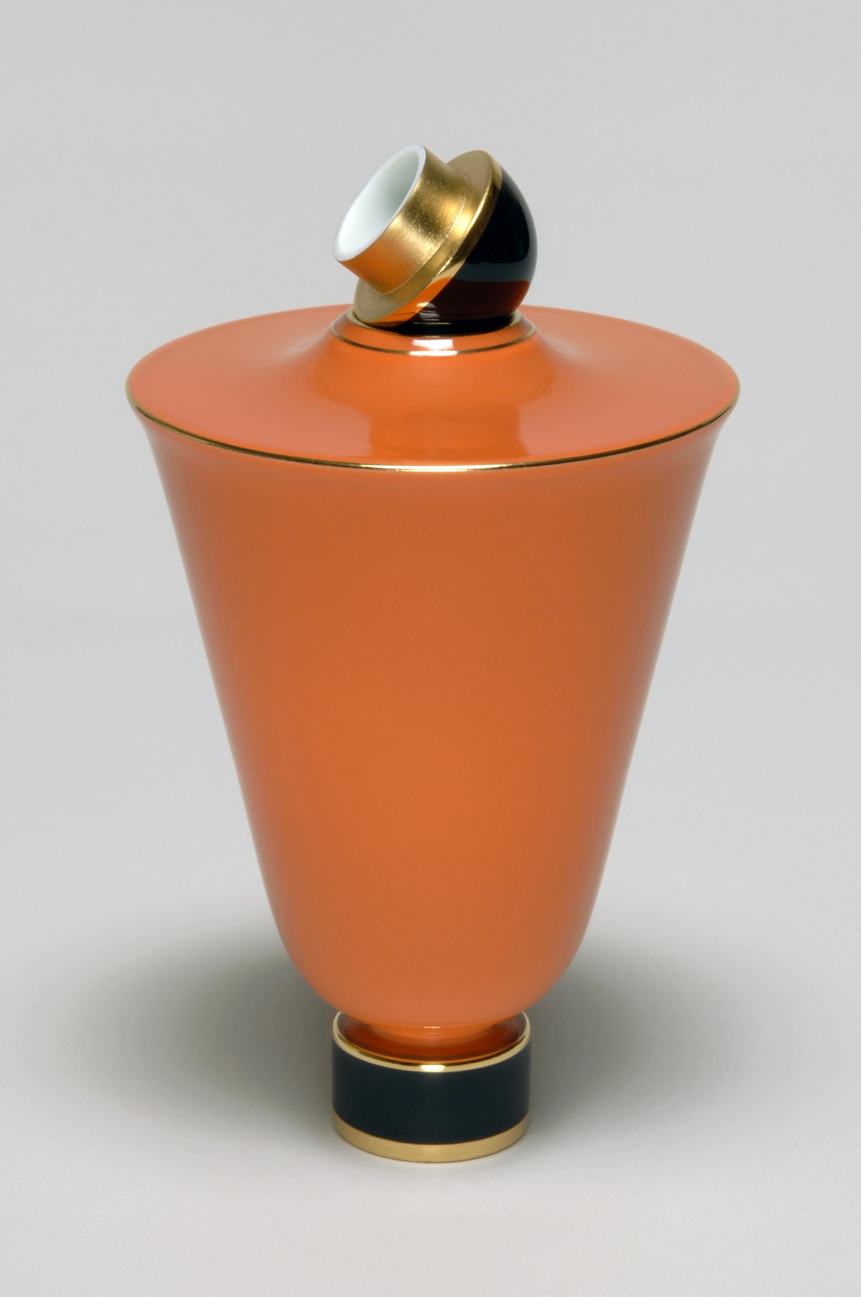Modern Ruhlmann & Sèvres Vase in Porcelain by Manufacture Nationale de Sèvres For Sale