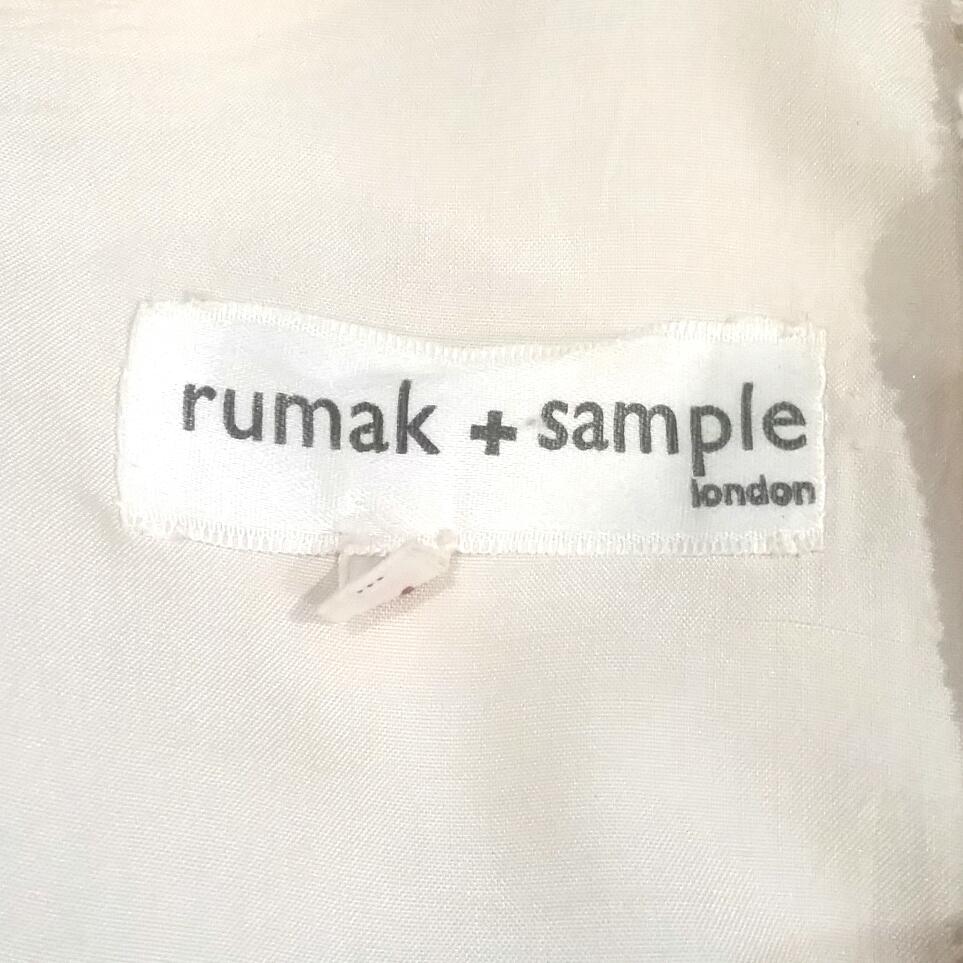 Rumak And Sample 1970s Silk Ivory Smock Dress With Butterfly Embroidery 2