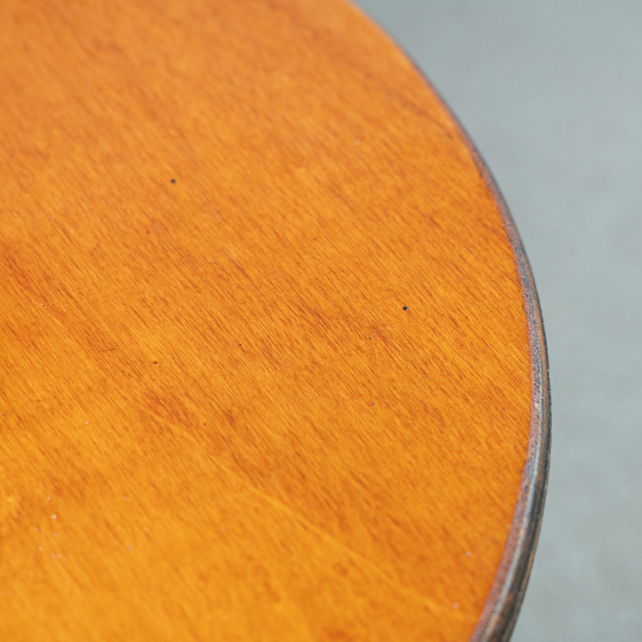 Hand-Crafted Run of 6 Singer Machinist Chairs For Sale
