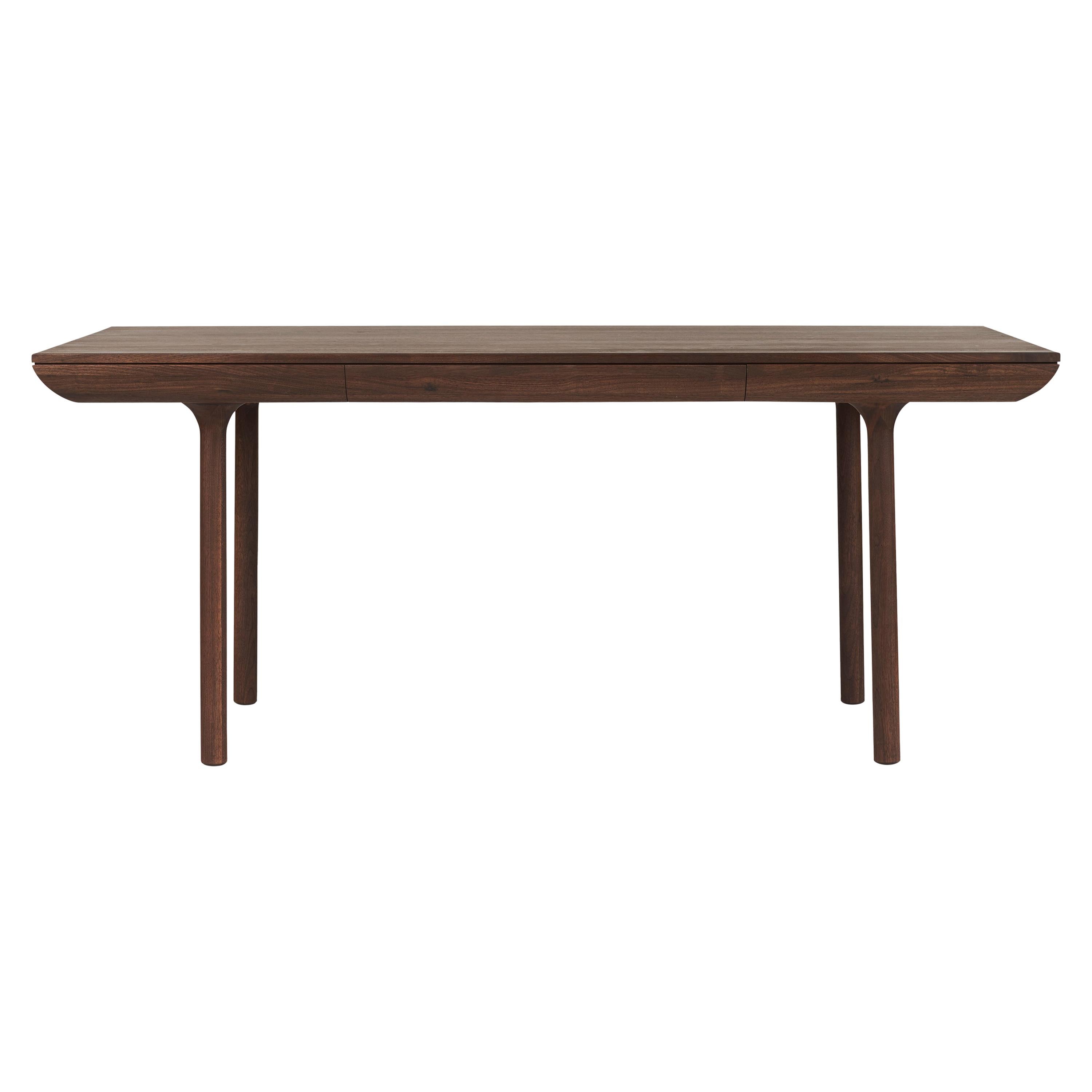 Im Angebot: Rúna Large Desk, von Isabel Ahm aus Warm Nordic, Brown (Oiled walnut)