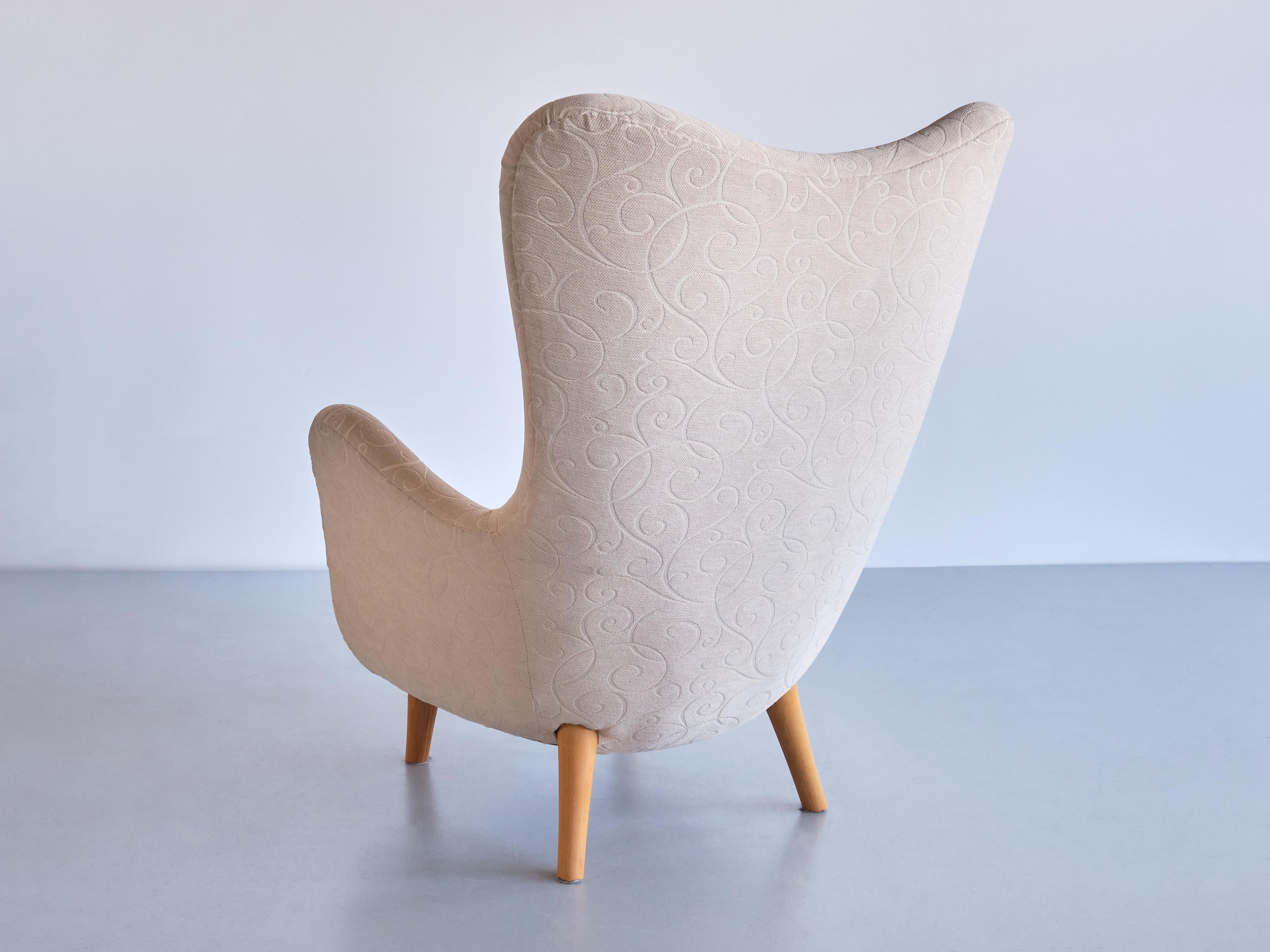 Fabric Runar Engblom Armchair Designed for Hotel Vaakuna Helsinki, Boman, Finland, 1951 For Sale