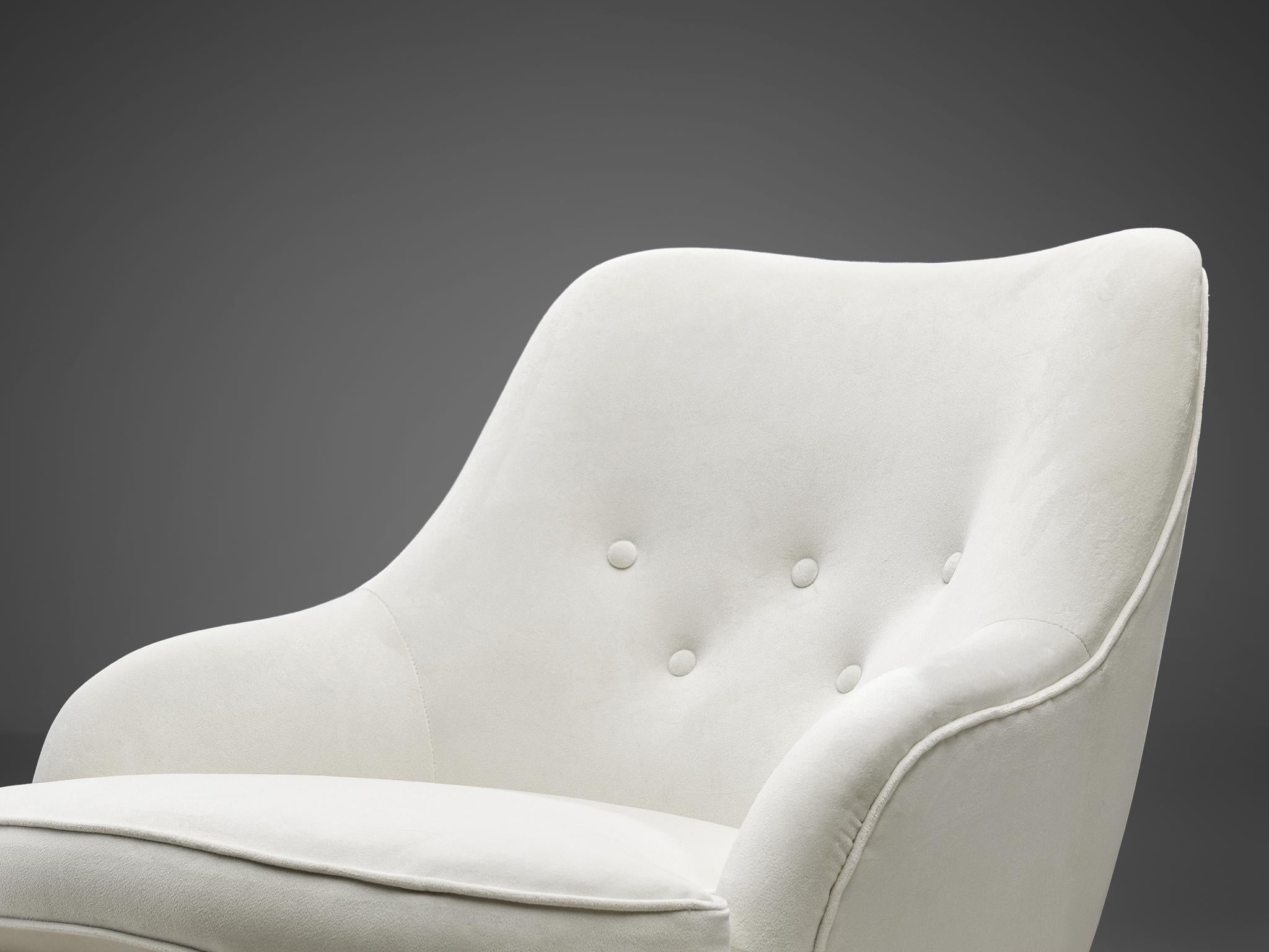 Runar Engblom Pair of Armchairs in Ivory White Ultrasuede In Good Condition In Waalwijk, NL