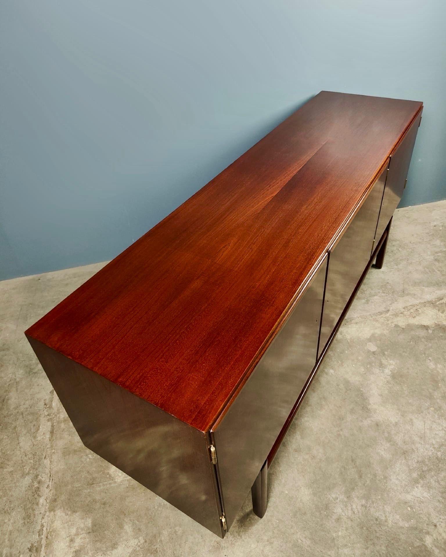 Rungstedlund Mahogany Danish Sideboard By Ole Wanscher For Poul Jeppesen In Excellent Condition In Cambridge, GB