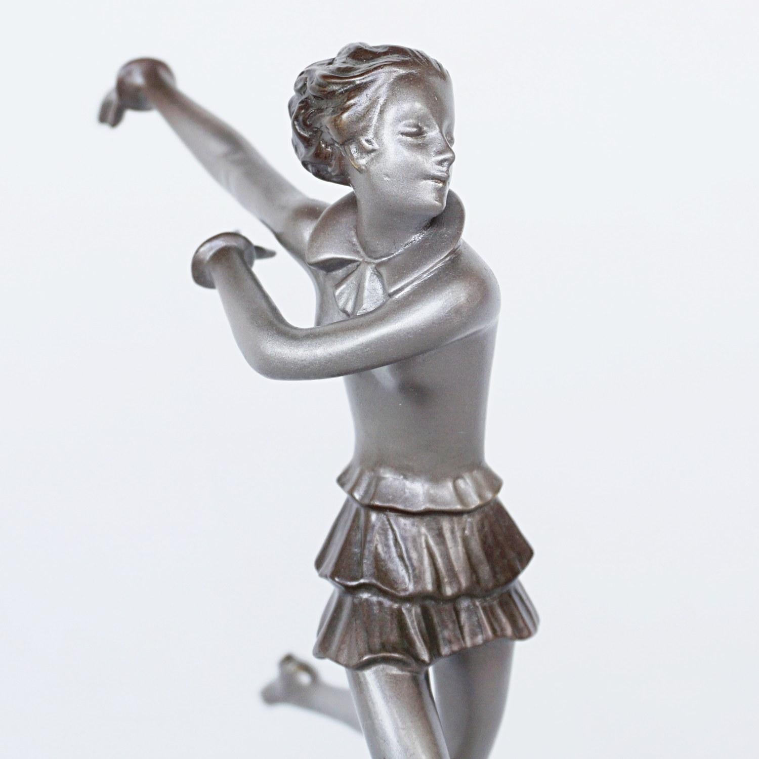 'Running Girl' an Art Deco Bronze Sculpture by Josef Lorenzl 7