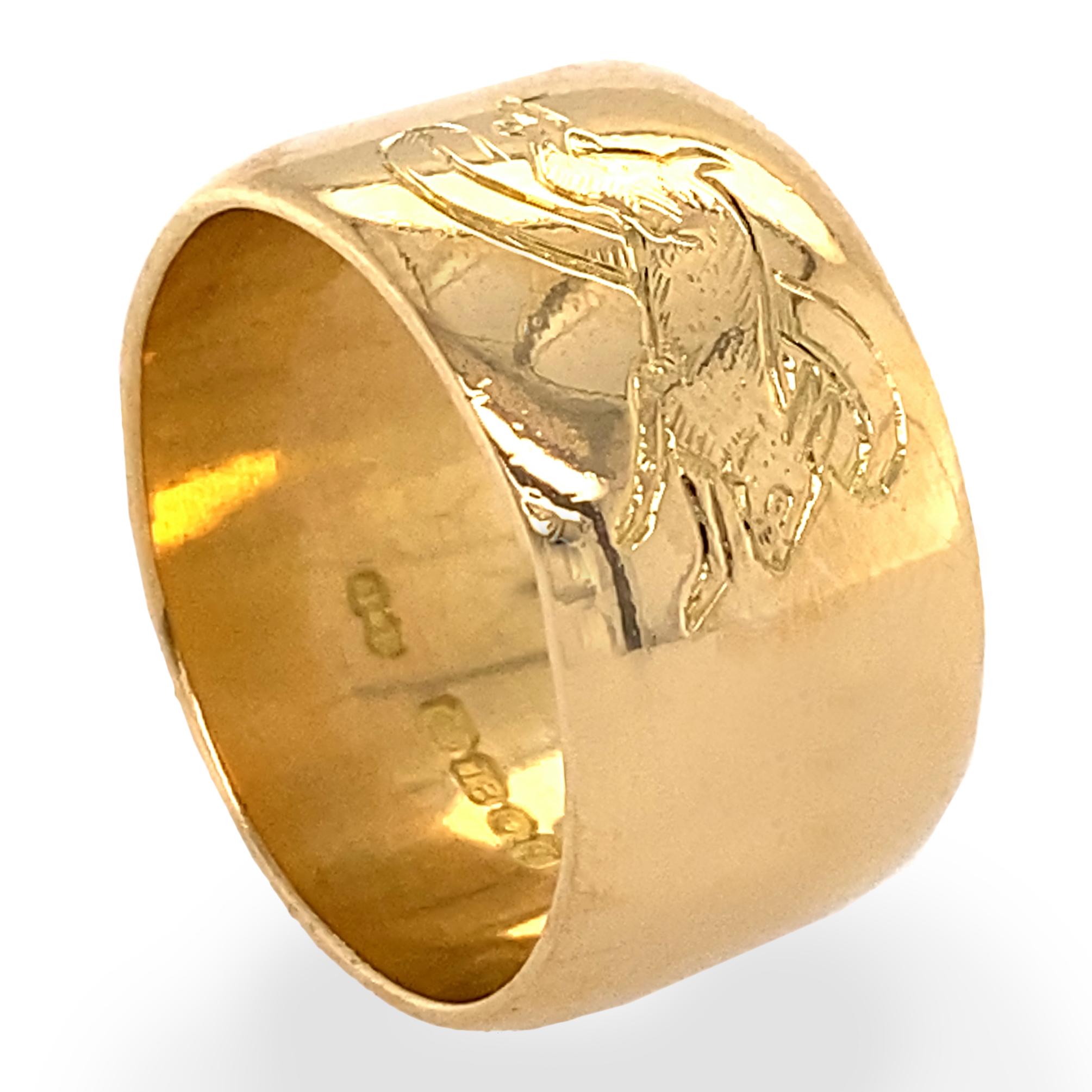 Contemporary Running Rabbits Engraved Wide Cigar Band in 18 Karat Gold, Made in London, 1971