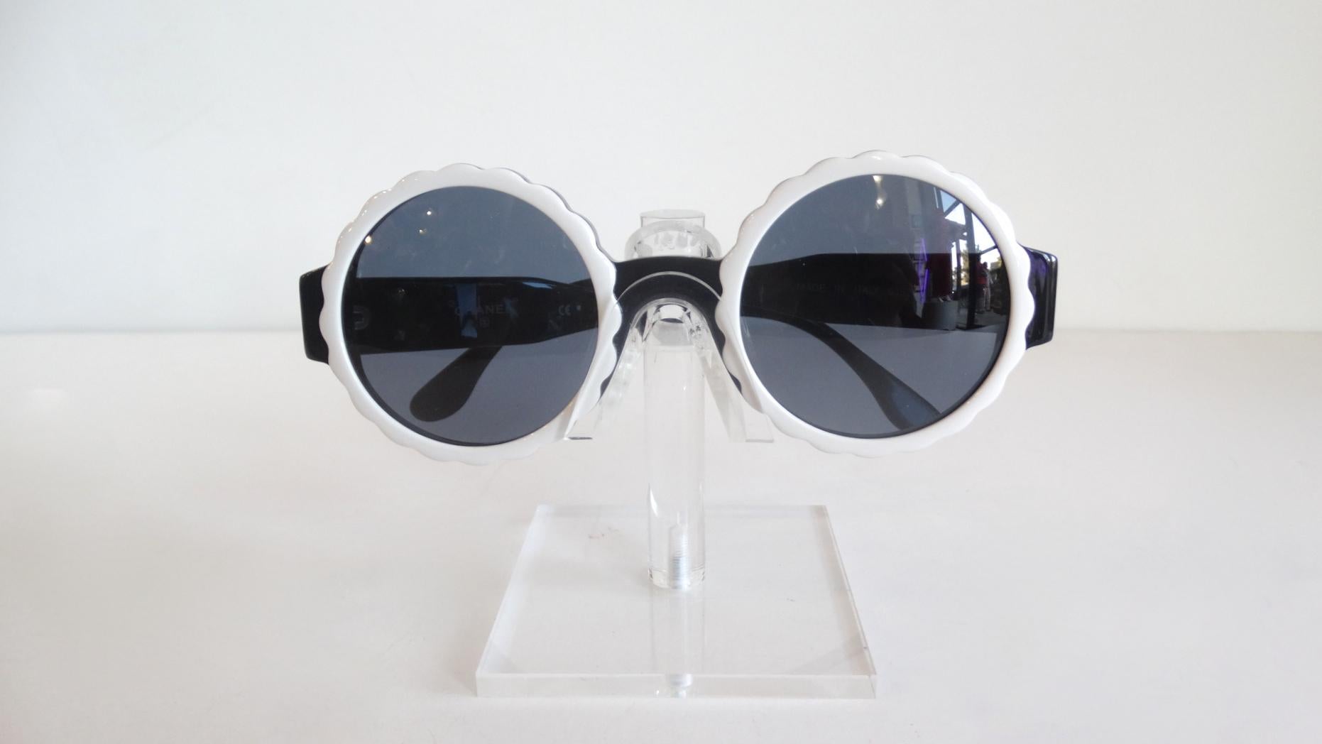 Runway 1994 Chanel White & Black Scalloped Circle Sunglasses 2