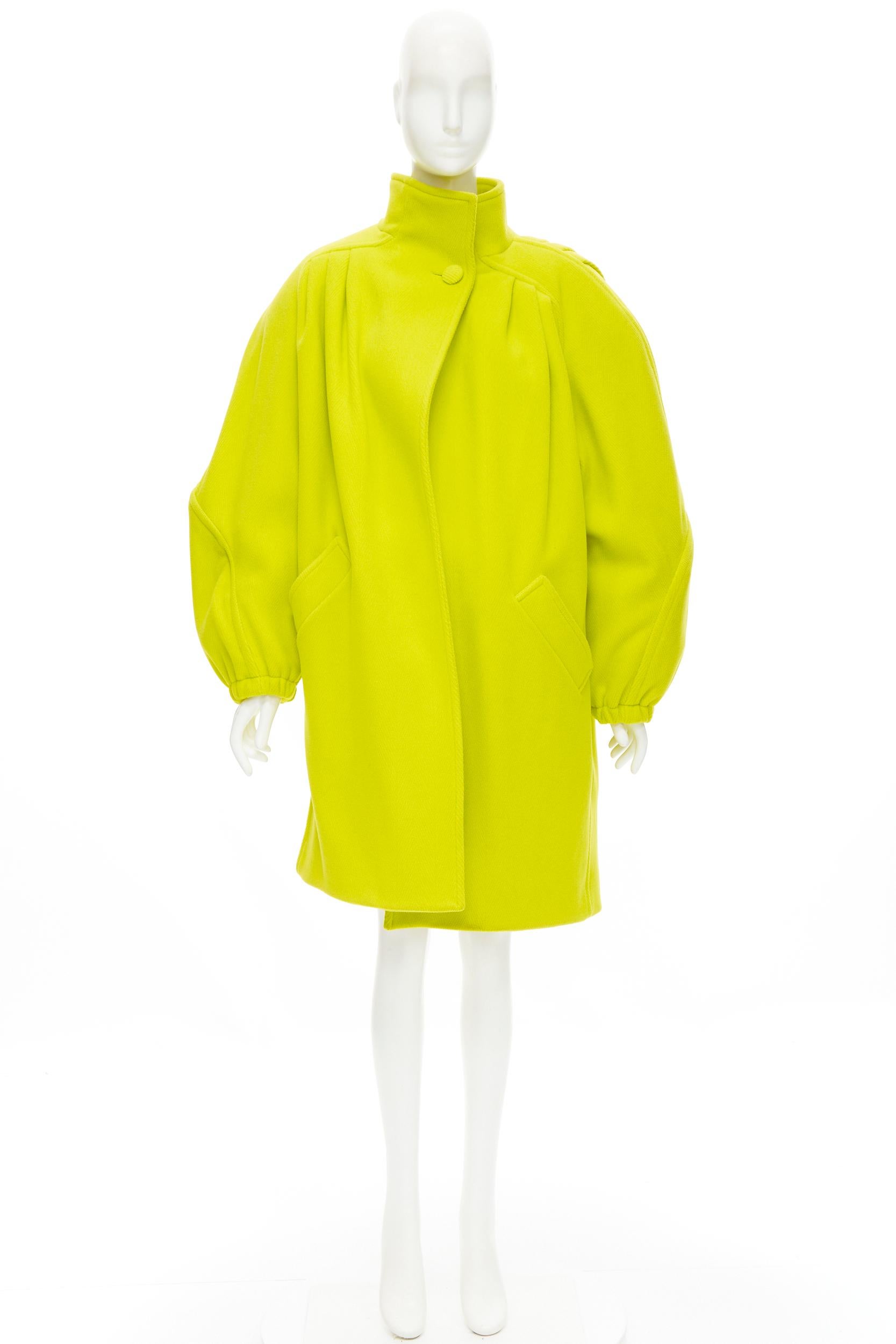 runway BALENCIAGA 2019 Runway yellow wool padded oversized cocoon coat FR34 XS 5