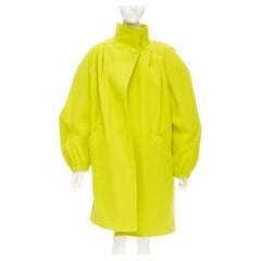BALENCIAGA 2019 Runway manteau cocon surdimensionné en laine jaune paddée FR34 XS