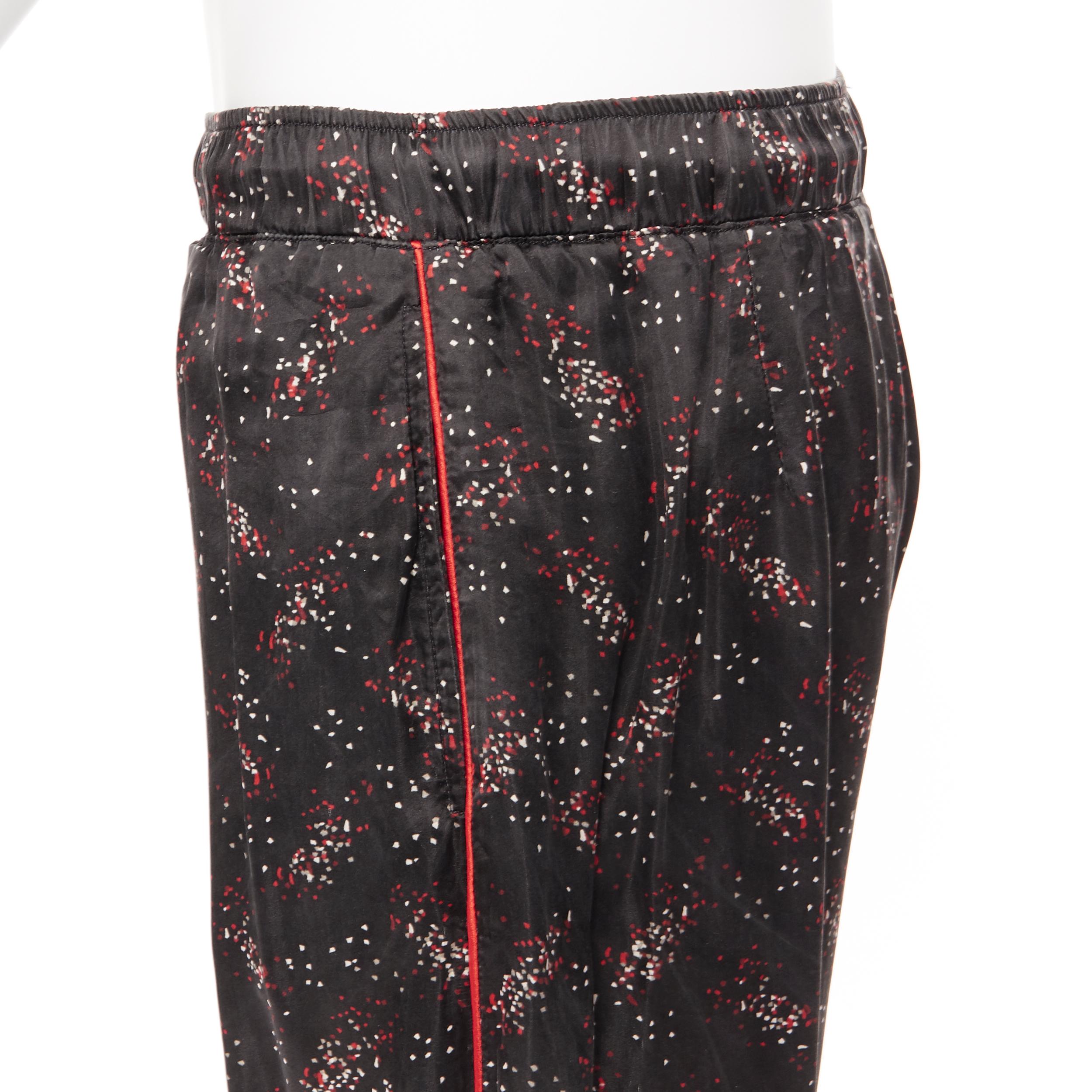 runway BOTTEGA VENETA 100% silk black white red speckle print pajama pants IT48
Brand: Bottega Veneta
Designer: Tomas Maier
Model Name / Style: Silk pants
Material: Silk
Color: Black
Pattern: Abstract; speckle spot
Closure: Pull on
Extra Detail: