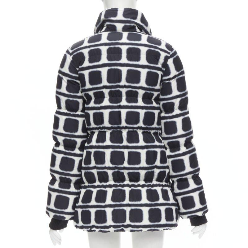 Runway CHANEL 07A black white tie dye nylon down padded puffer jacket FR34 XS 1