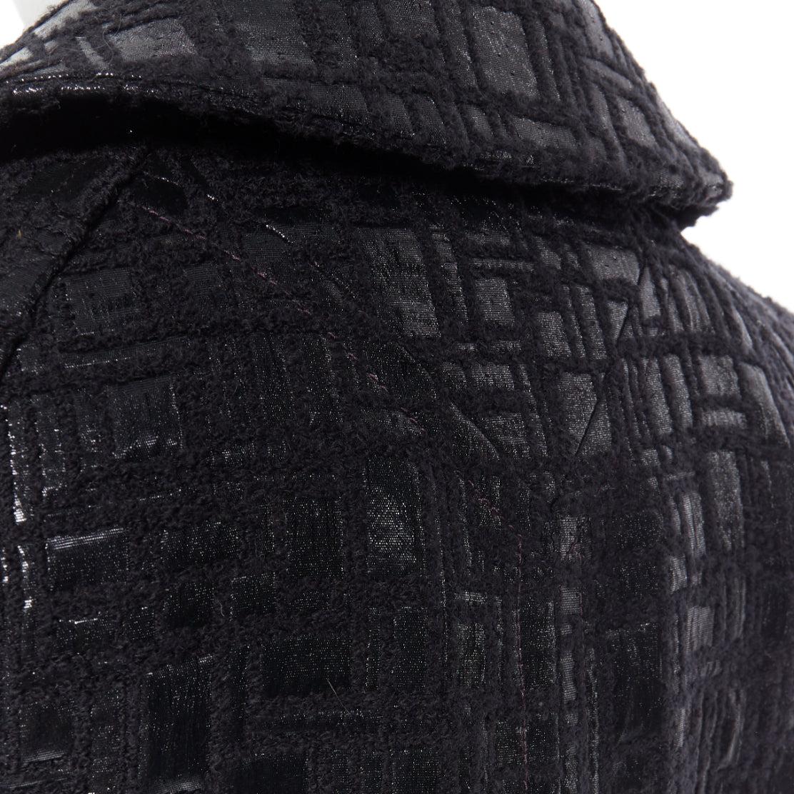 CHANEL 13A - Veste noire à manches bomber et à double boutonnage en tweed, issue d'un défilé, FR36 en vente 3
