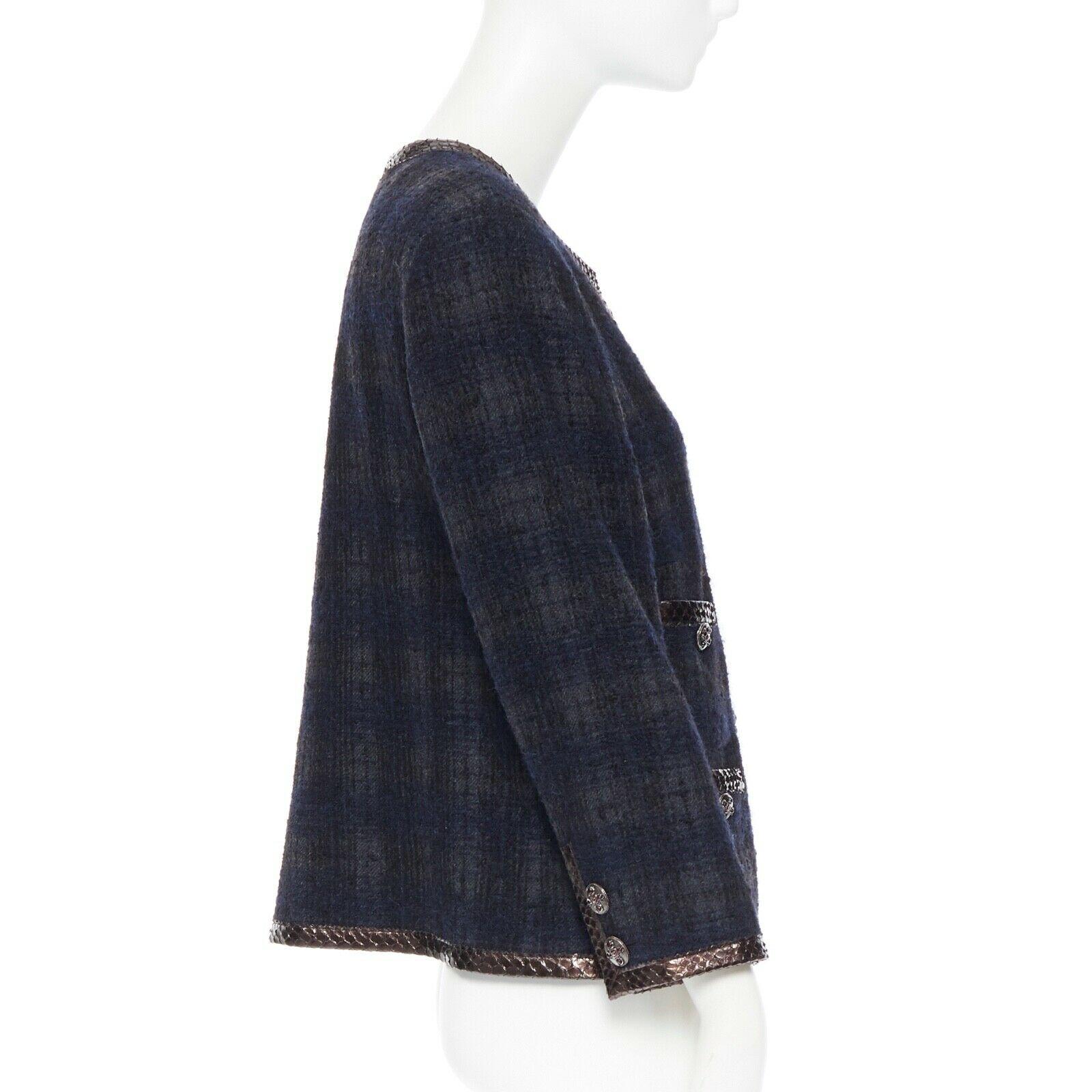 runway CHANEL 13A python 4-pocket gripoix button plaid wool blend tweed FR44 In Excellent Condition In Hong Kong, NT
