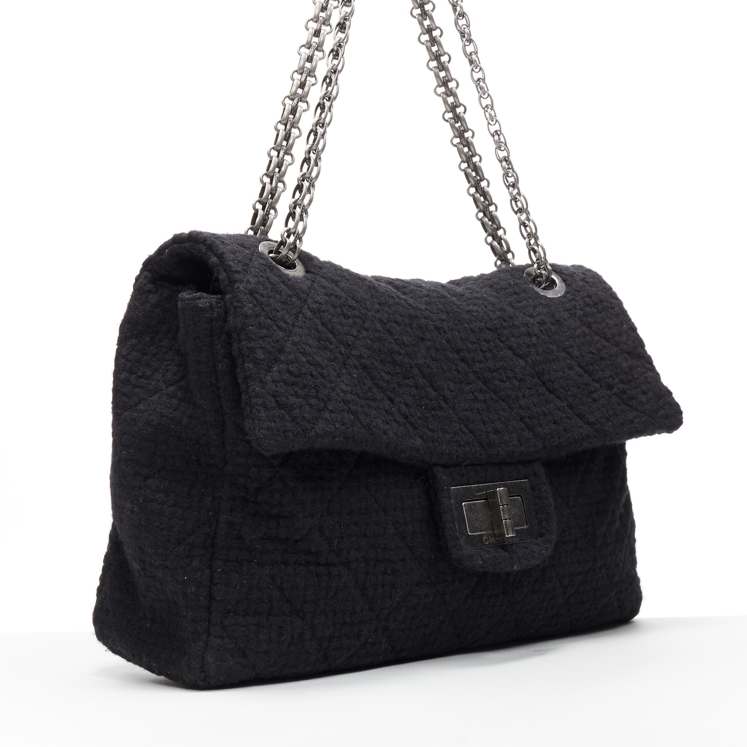 chanel tweed 2.55